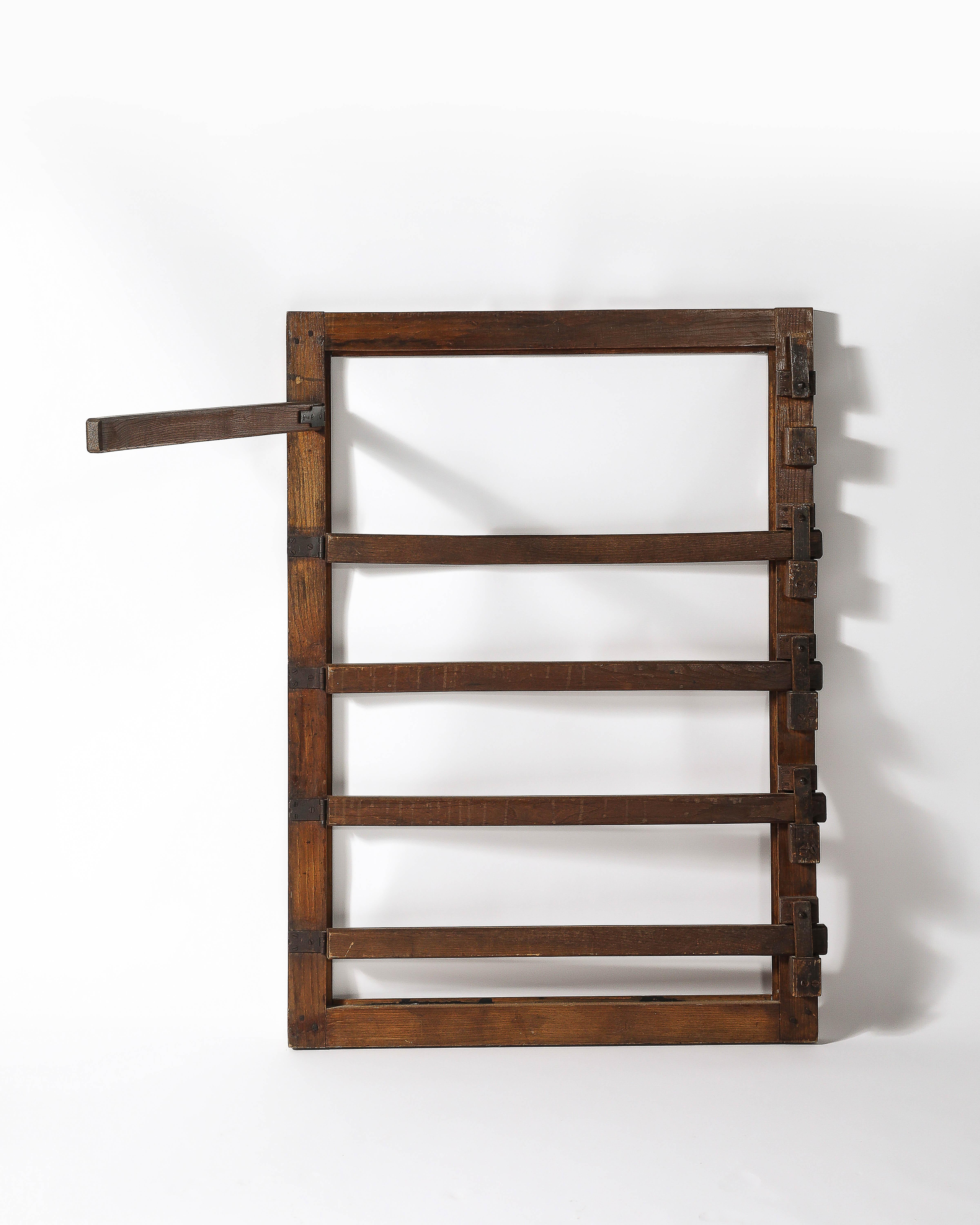 Rustic Oak Frame/Gate France, 19th C In Excellent Condition For Sale In New York City, NY