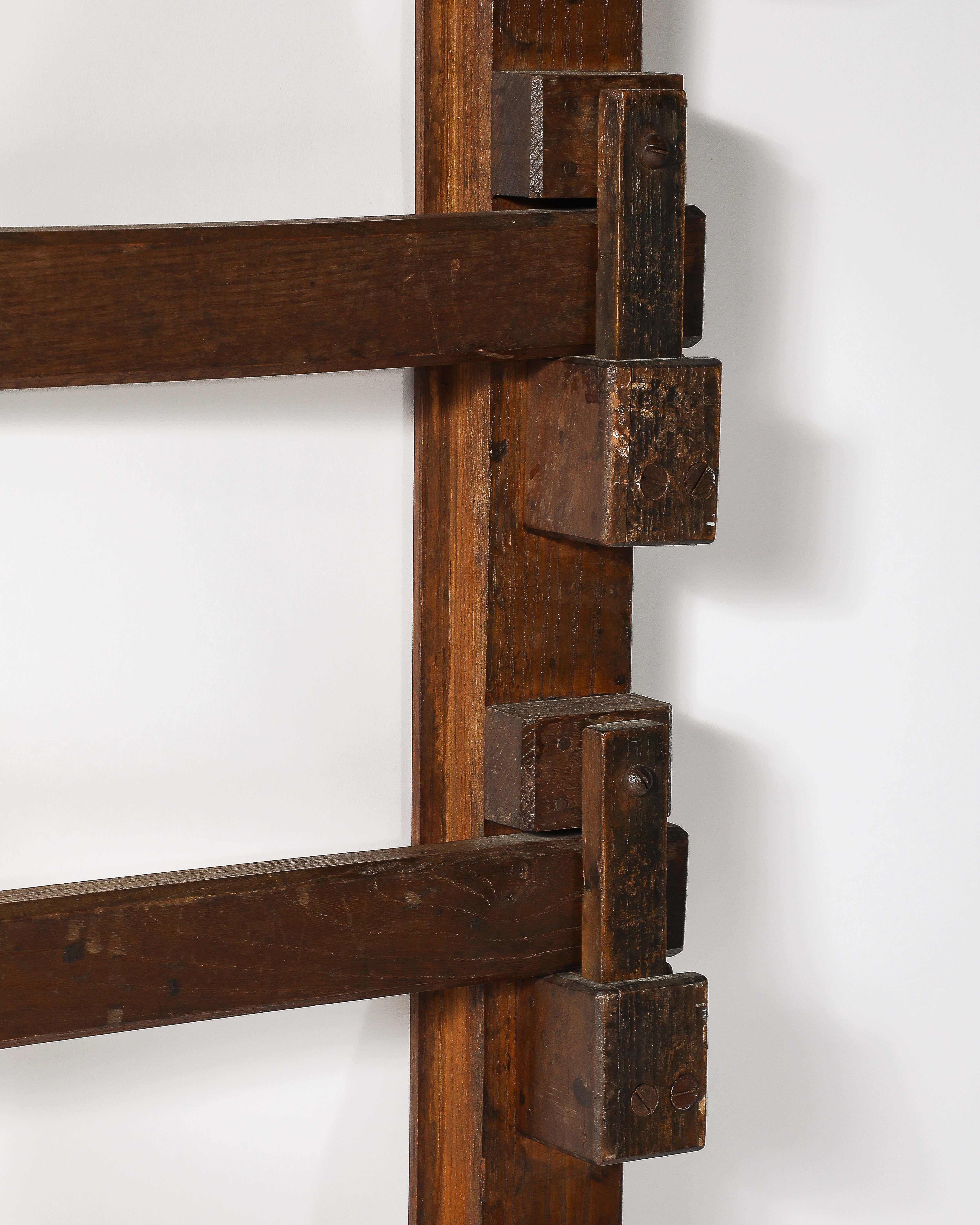 Rustic Oak Frame/Gate France, 19th C For Sale 7
