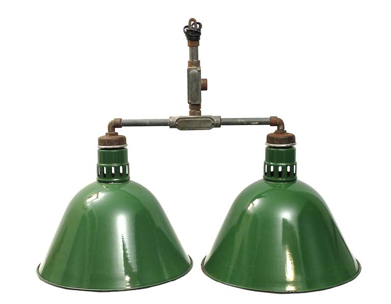 Swinging Metal Green Enamelled Billiard Lamp, USA, 1920 For Sale at 1stDibs