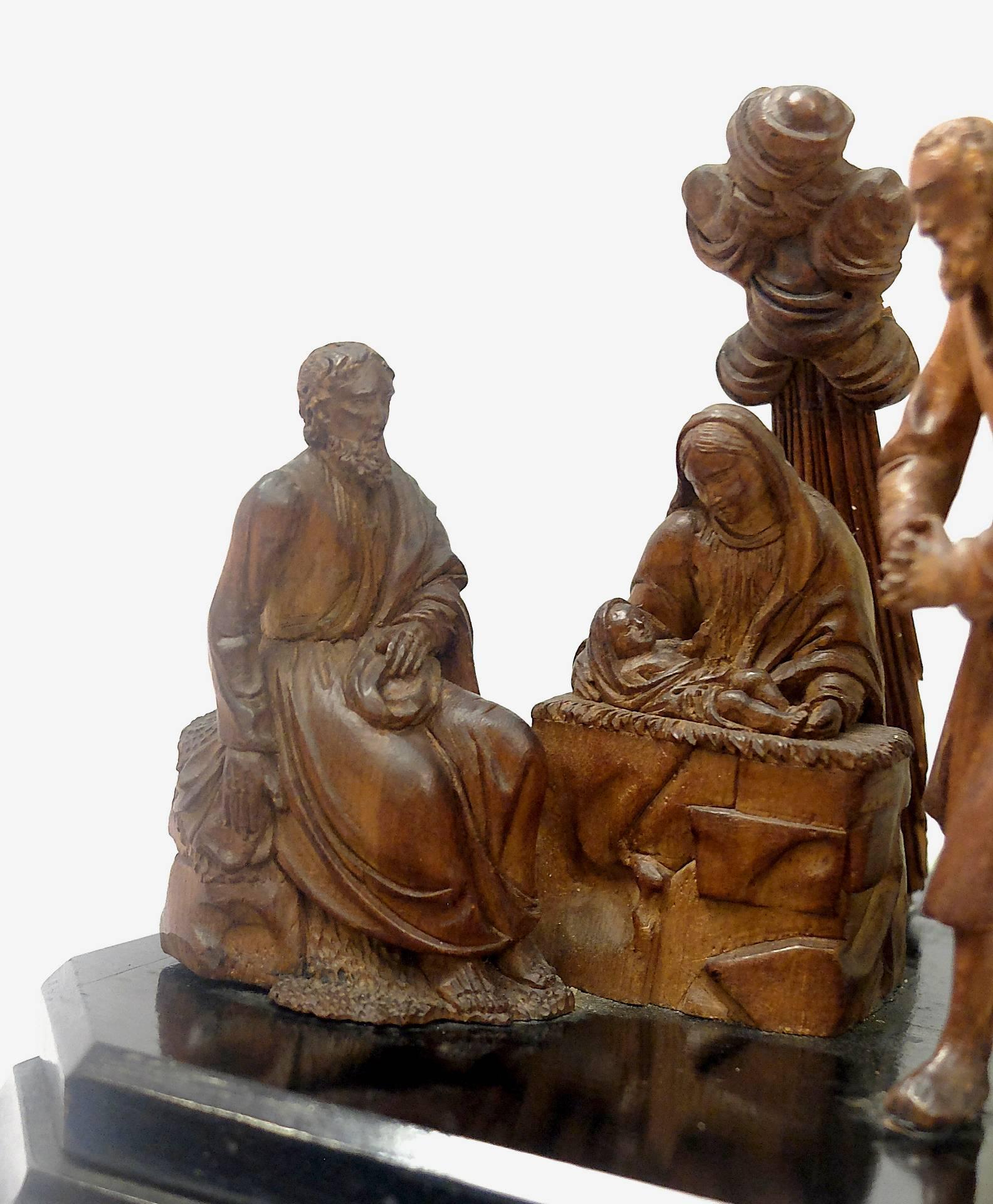 Precious Miniaturist Virtuoso Sculpture of Nativity, Germany, Late 17th Century In Good Condition In Milan, IT