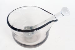 Antique pharmaceutical glass mortar and pestle set, England late XIX century.