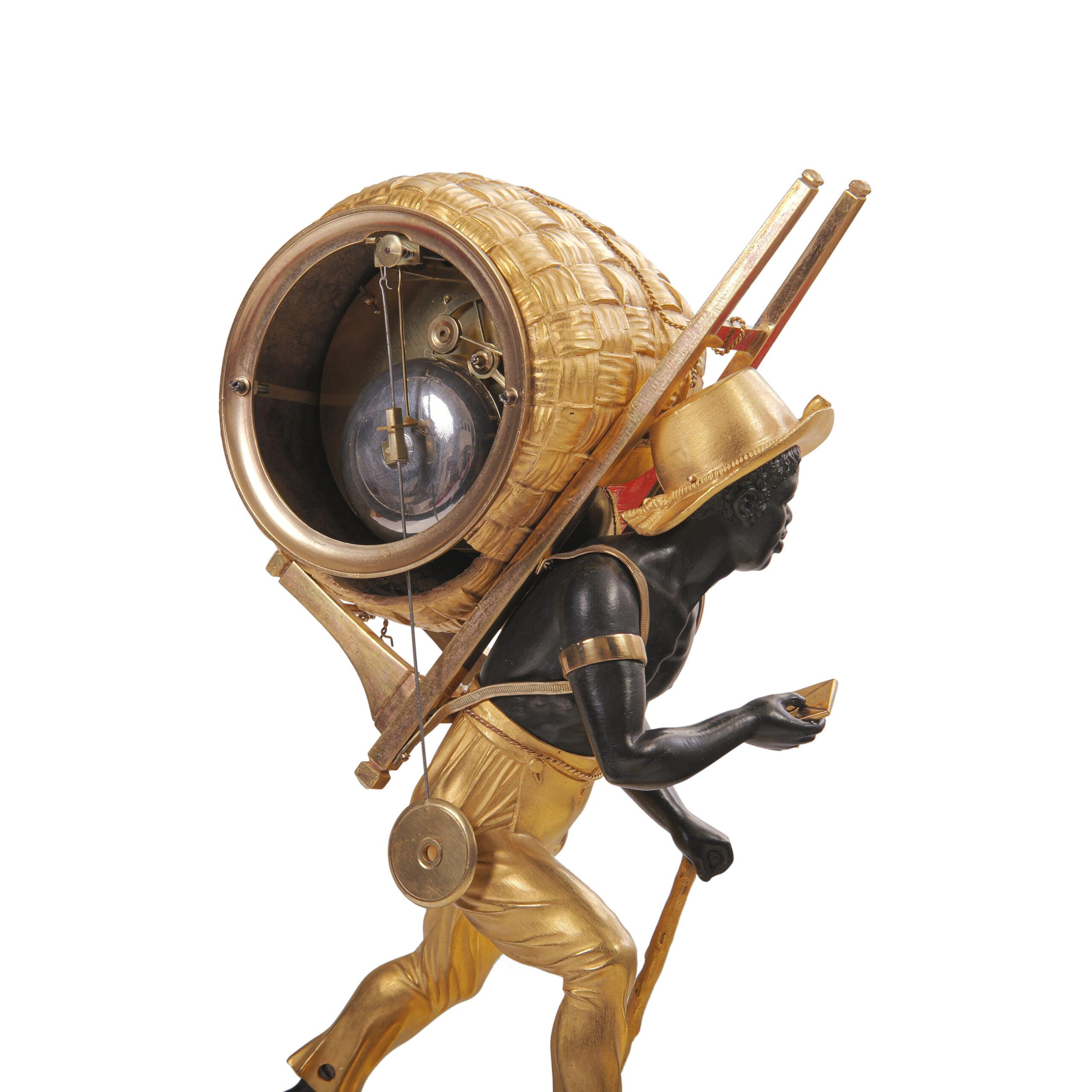 Early 19th Century French Empire Pendule Portefaix circa 1810 Paris For Sale 2