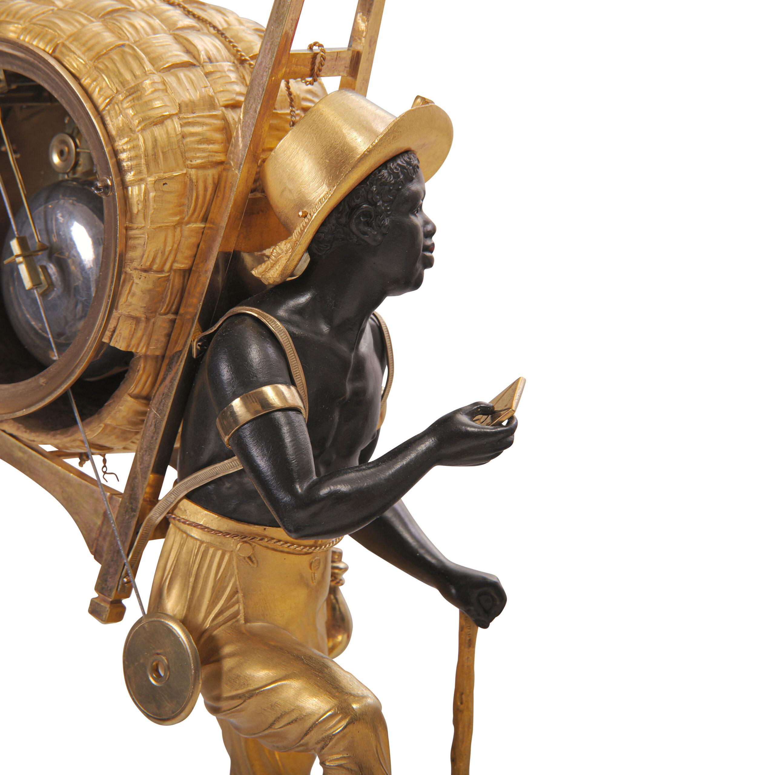 Early 19th Century French Empire Pendule Portefaix circa 1810 Paris For Sale 3