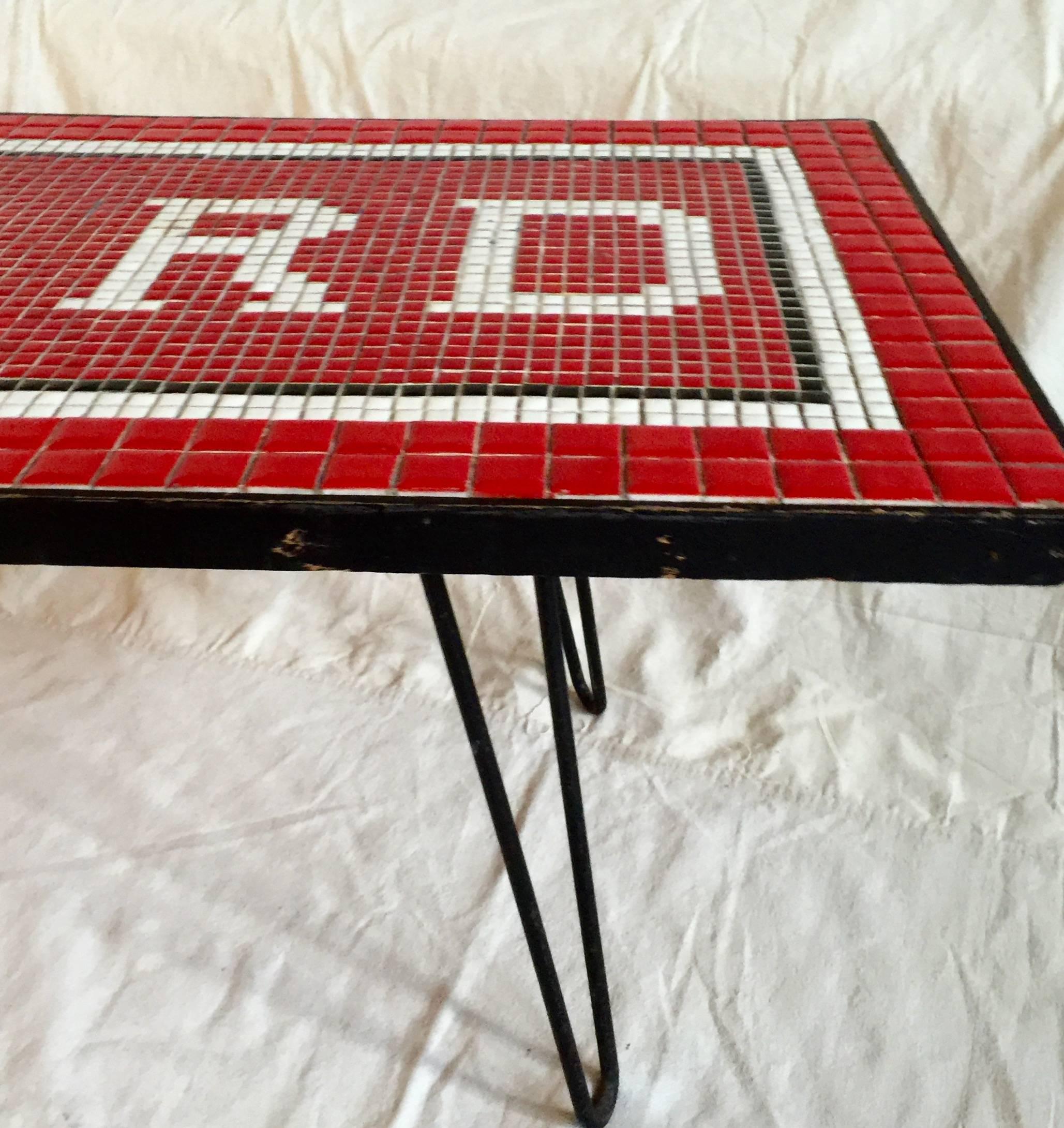 Harvard Mosaic Coffee Table In Good Condition For Sale In North Egremont, MA