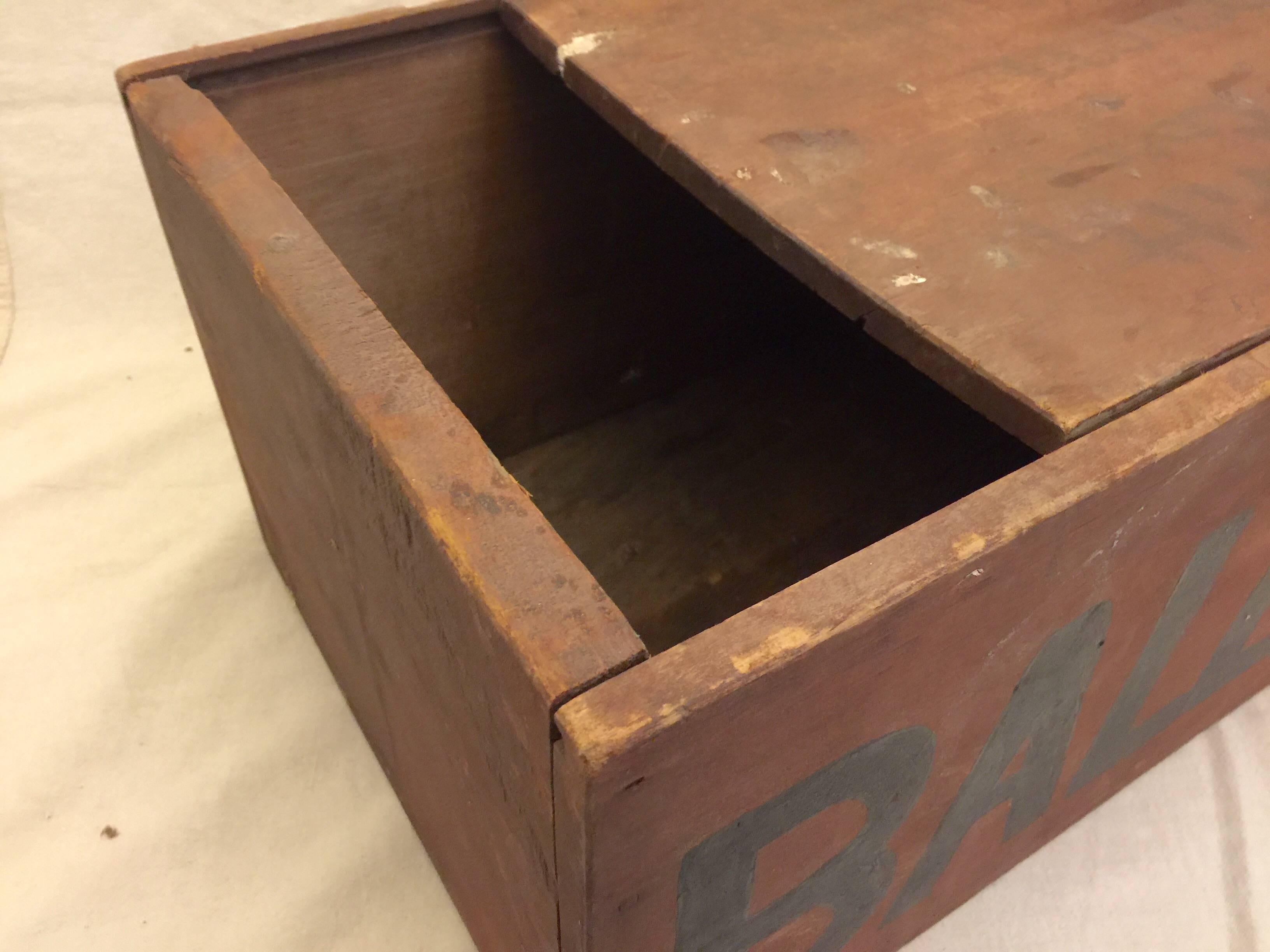 19th Century Slide Top Ballot Box In Good Condition For Sale In North Egremont, MA