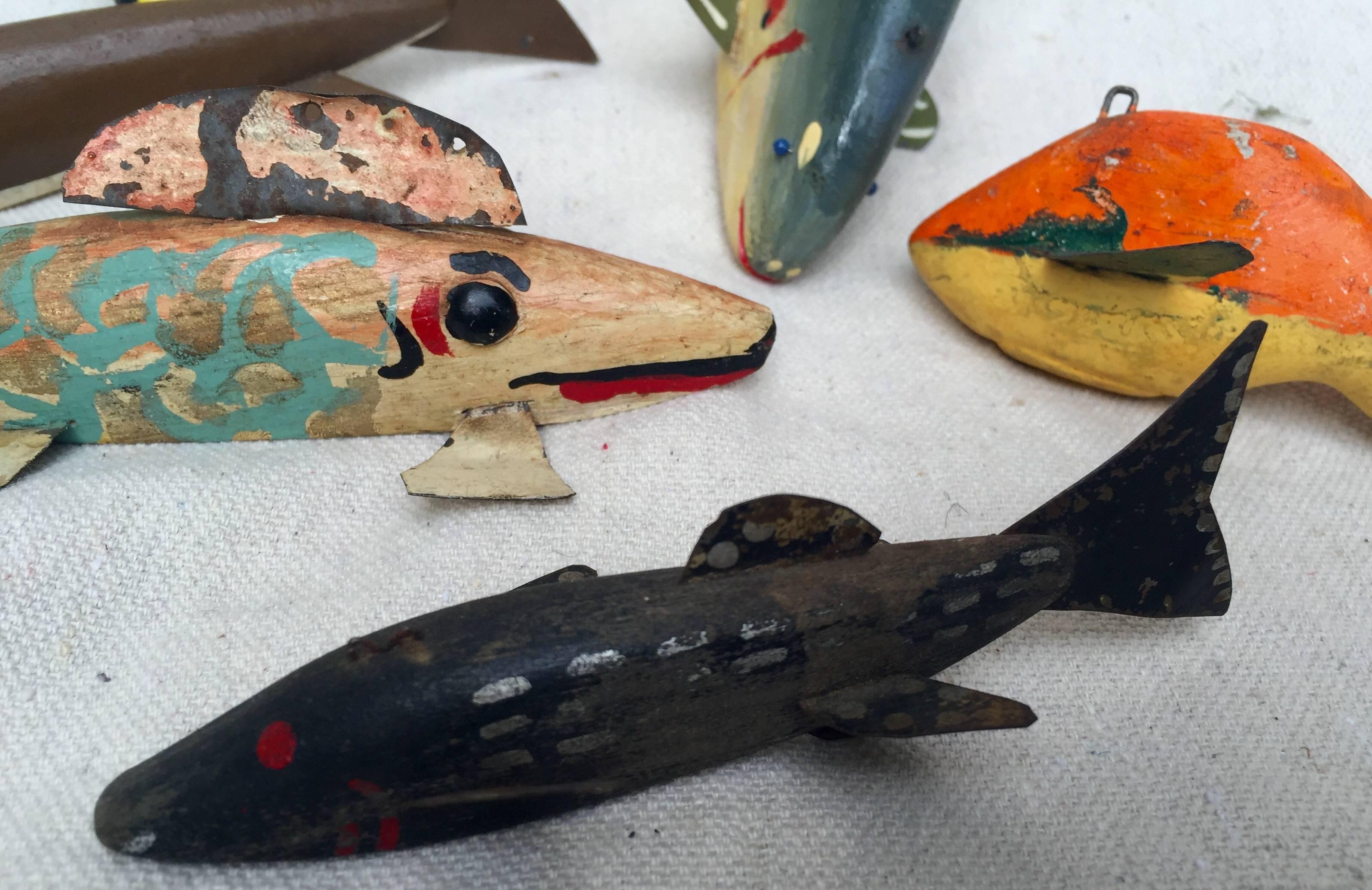 Collection of Ice Fishing Decoys In Good Condition For Sale In North Egremont, MA