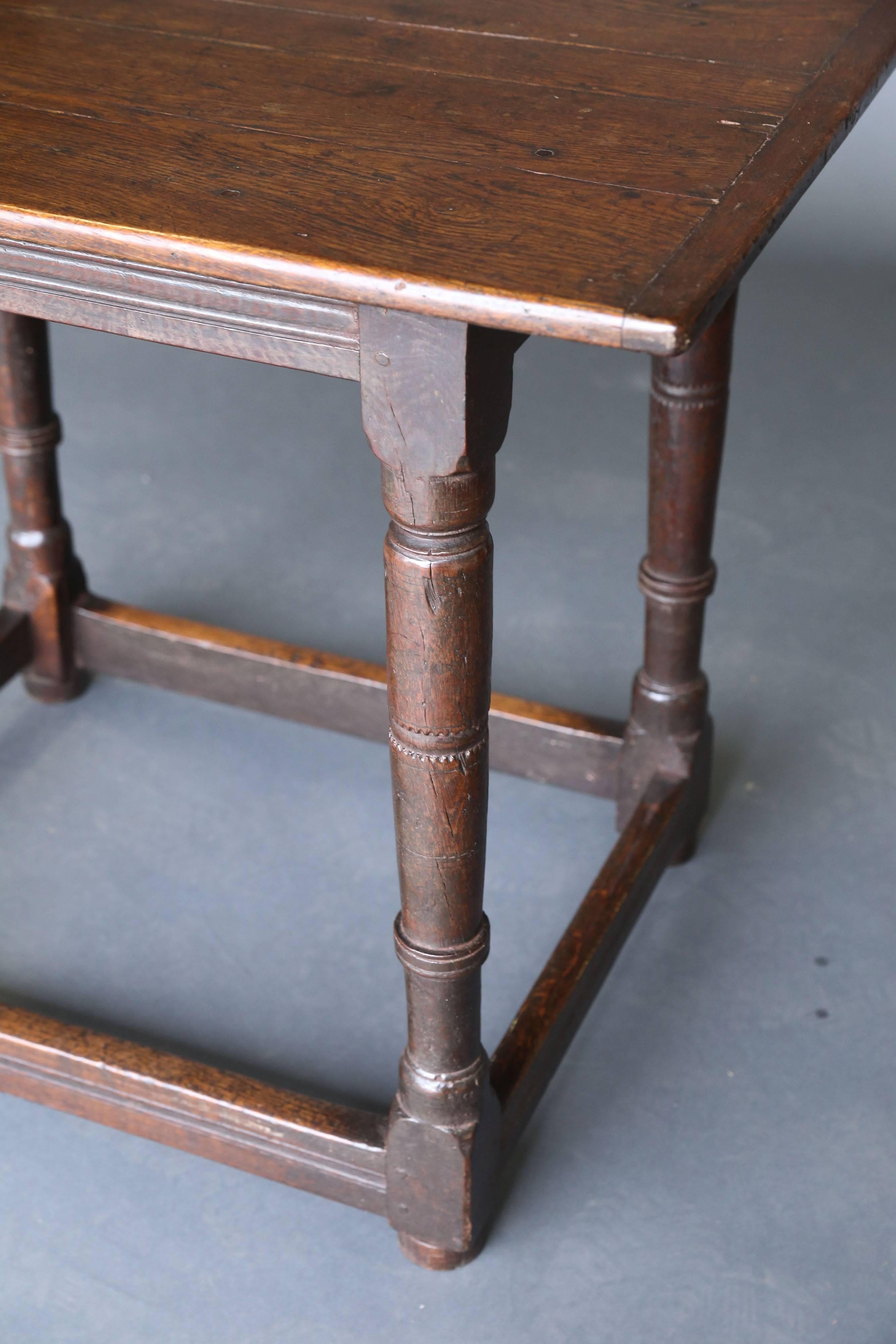 Great Britain (UK) 19th Century Small Side Table