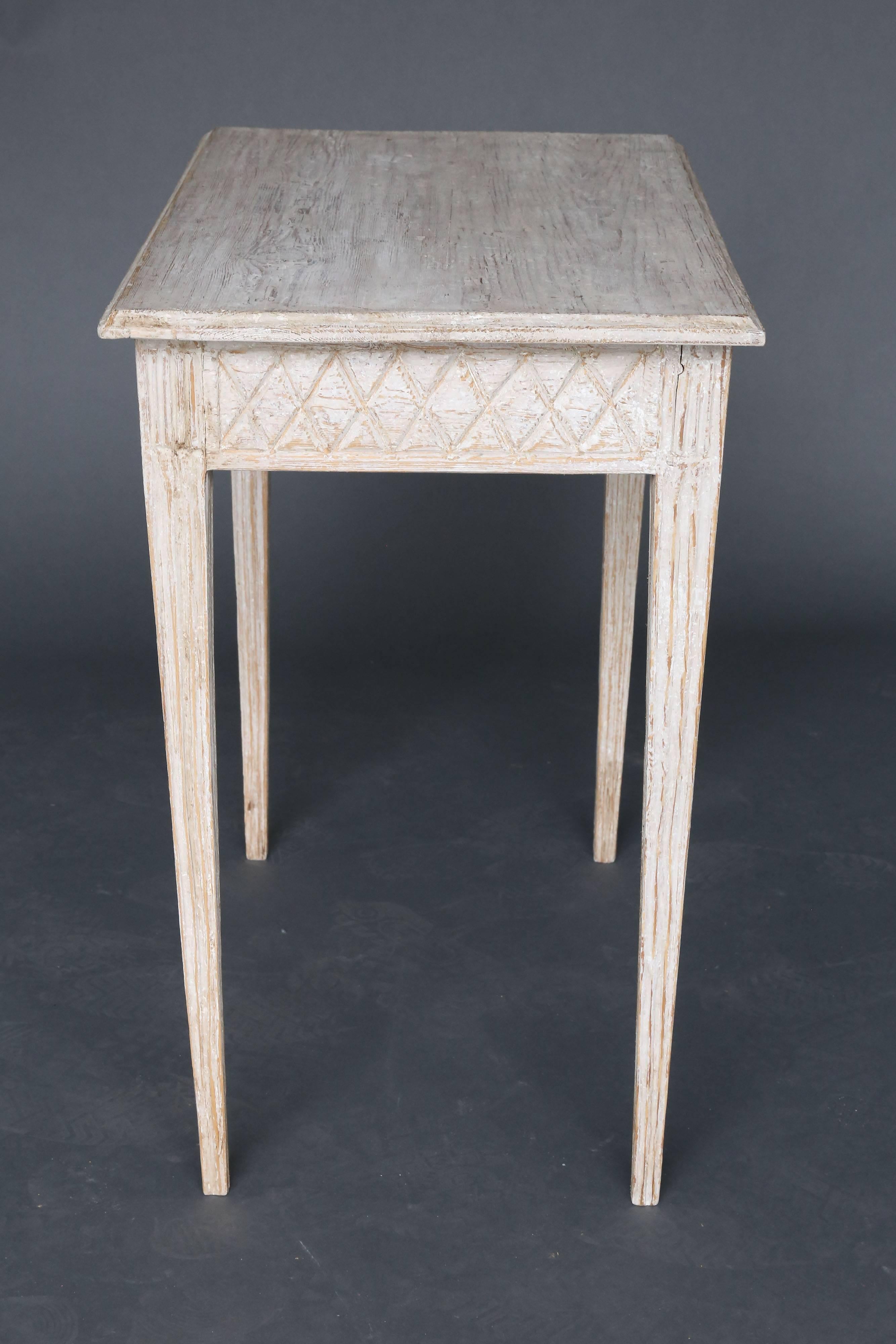 19th Century Swedish Painted Table For Sale 3