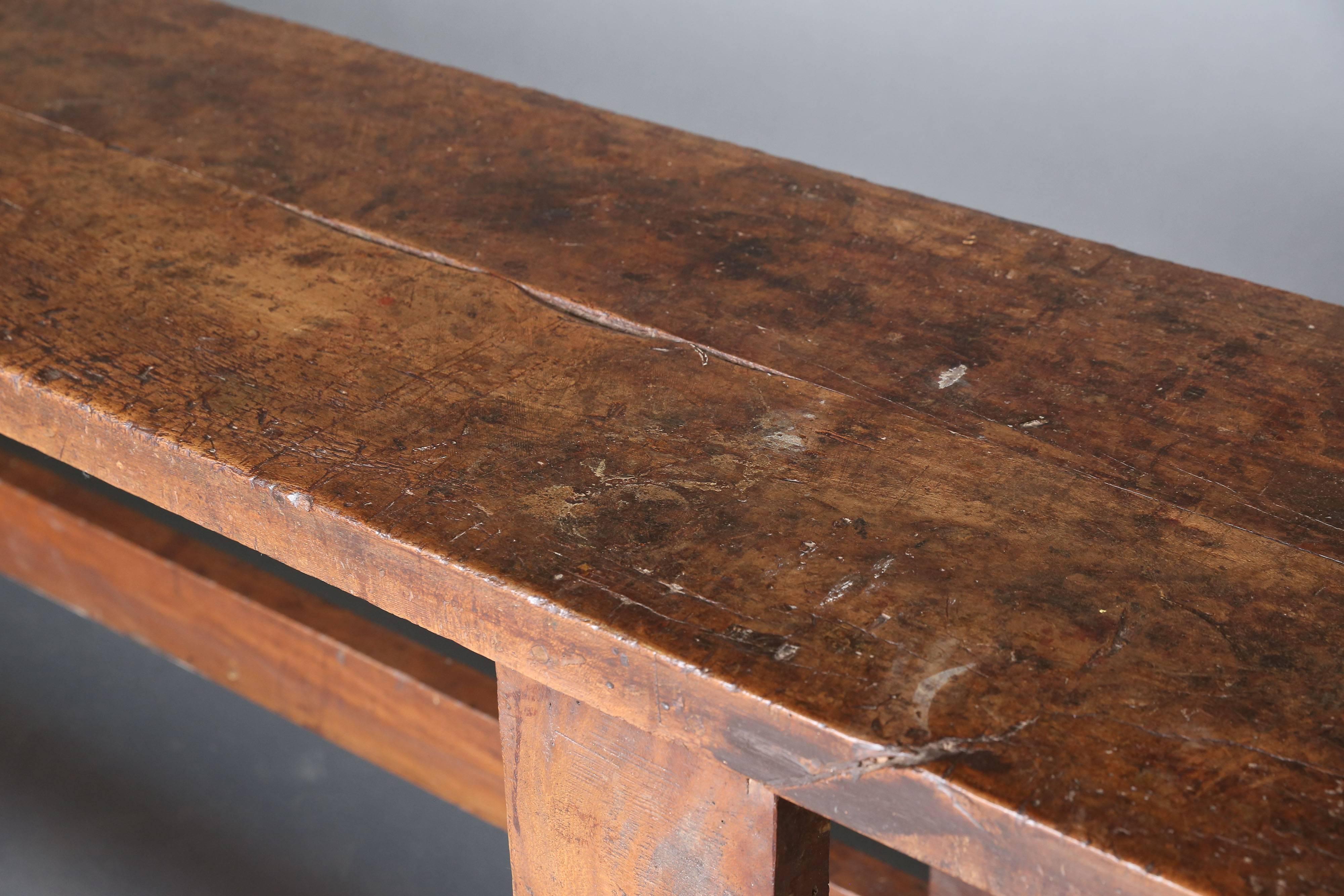 Long Narrow 19th Century Carpenter's Workbench In Excellent Condition In Houston, TX