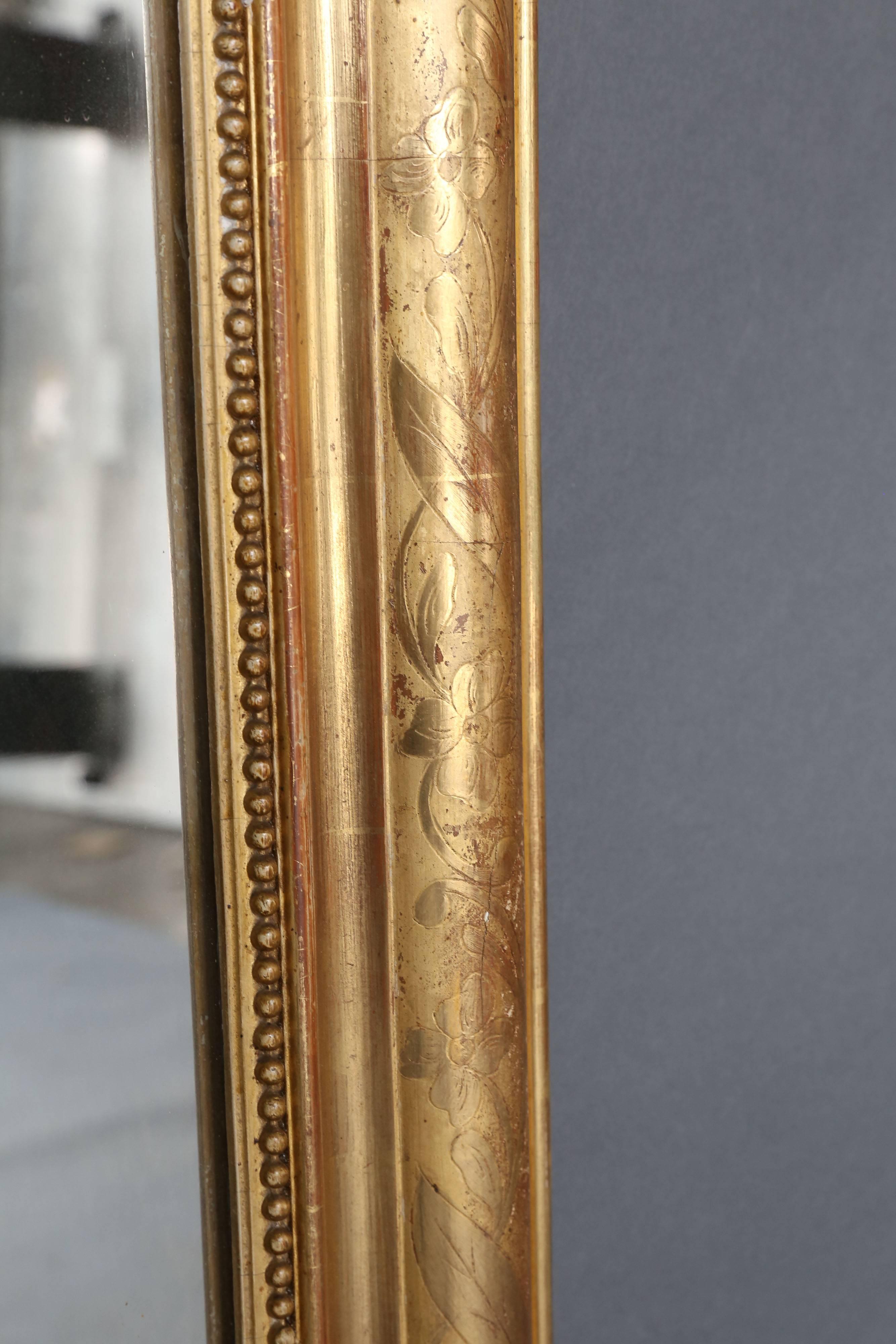 19th Century Louis Philippe Gilt Mirror In Excellent Condition In Houston, TX