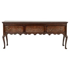 Commode en chêne de style géorgien anglais du 18e siècle