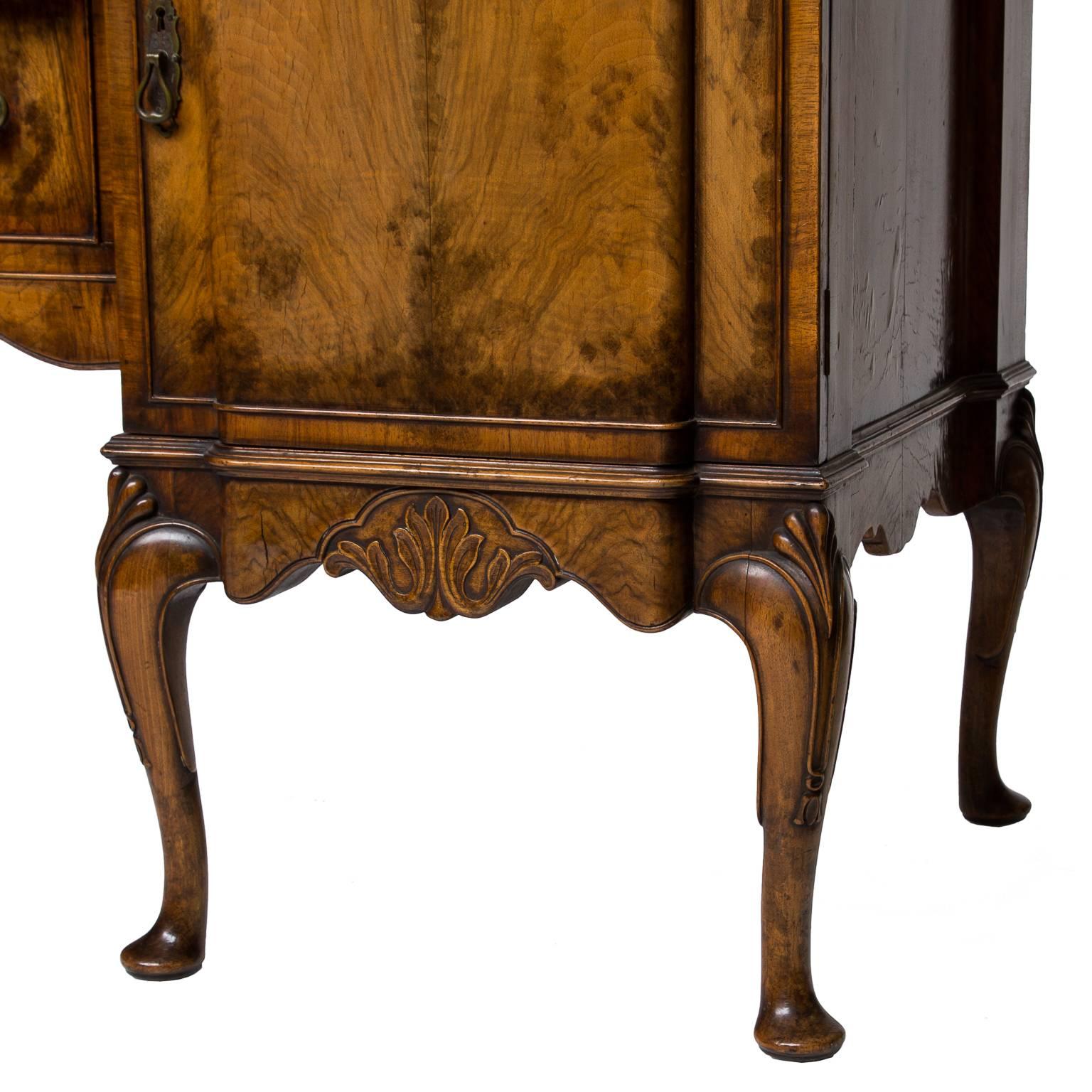 19th Century English Walnut Serving Sideboard 2