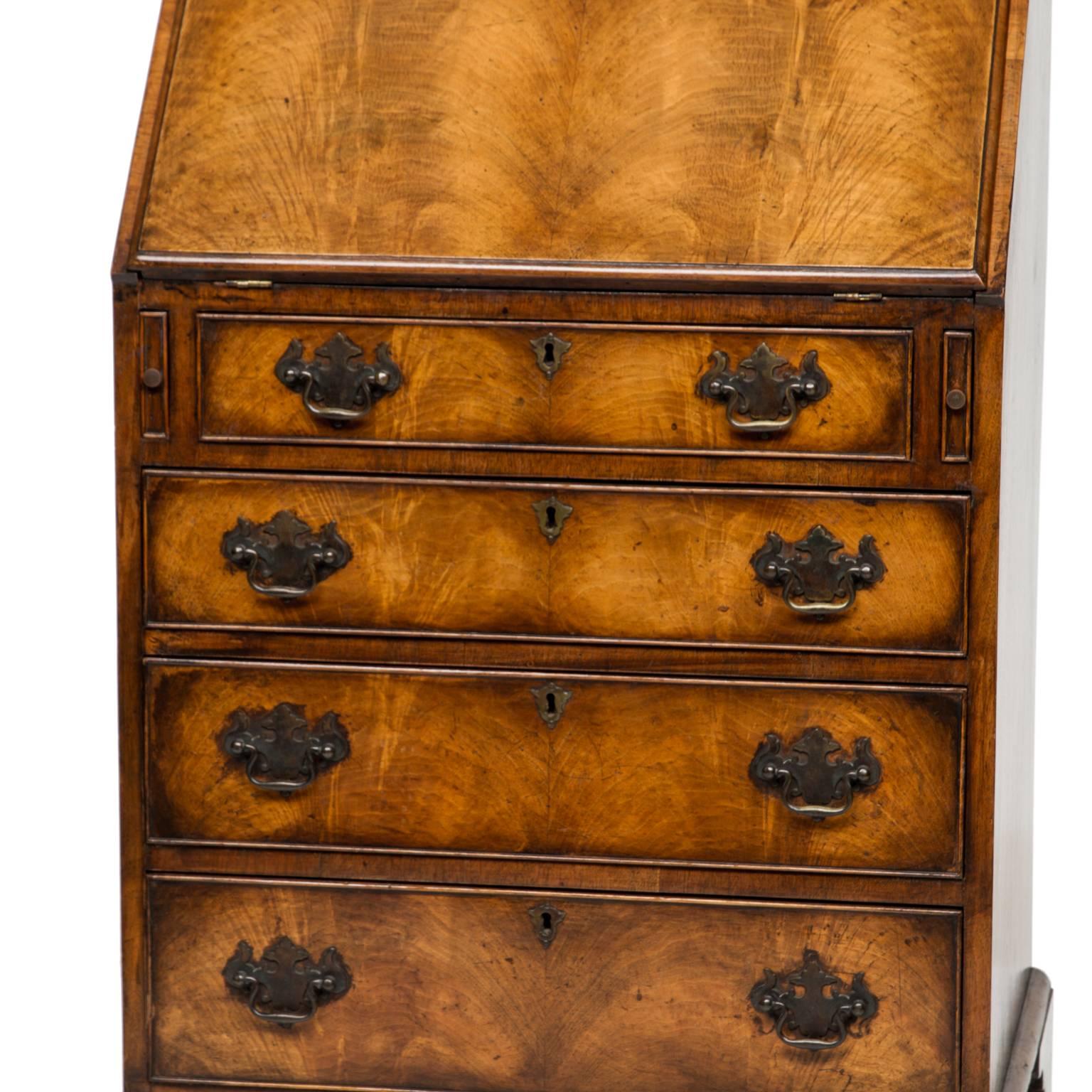 English 19th Century Queen Anne Walnut Slant-Front Bureau