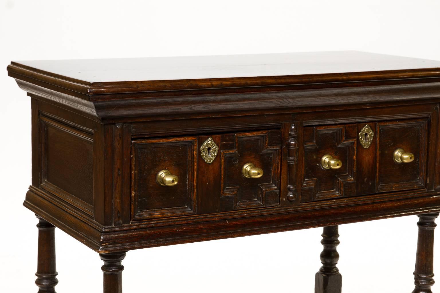 19th Century English Oak Console In Excellent Condition In Hixson, TN