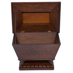 19th Century Oak Cellarette or Wine Cooler, circa 1840
