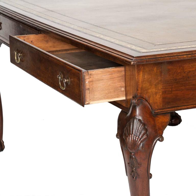 19th Century Chippendale Writing Desk At 1stdibs 19th Century Chippendale Writing Desk In Excellent Condition For Bwood Tn