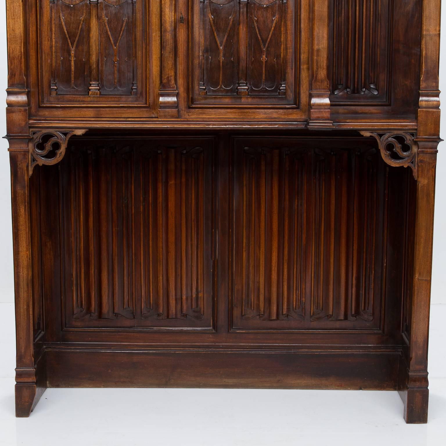 Woodwork 19th Century Gothic Hymnal Cabinet and Table with Clock