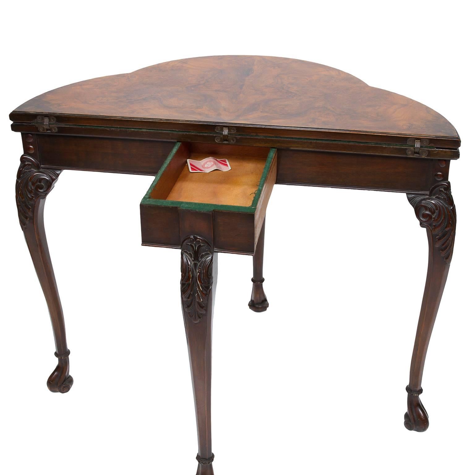 19th Century English Burl Walnut Flip-Top Game Table In Excellent Condition In Hixson, TN