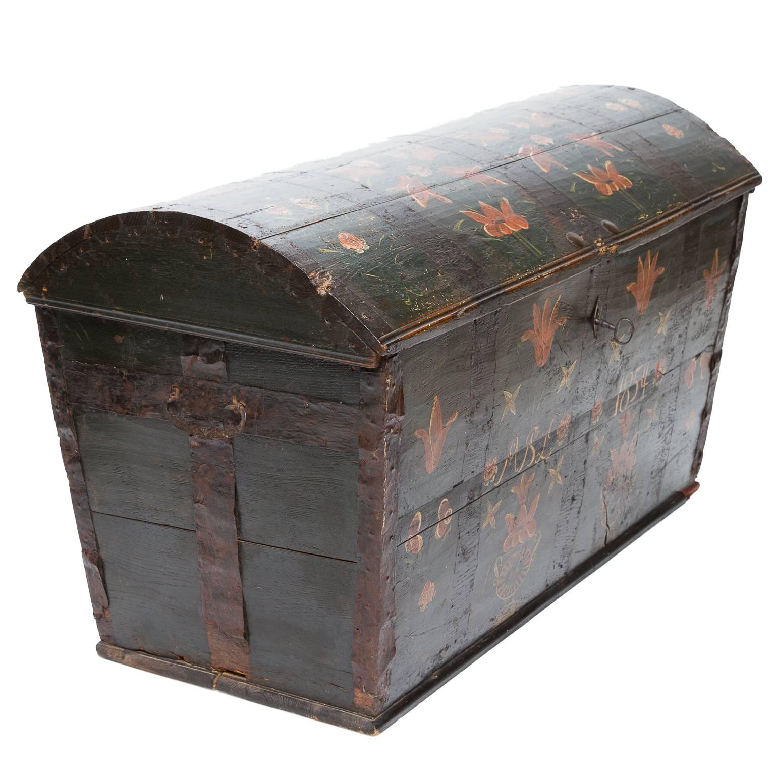 Gustavian 19th Century Swedish Hand-Painted Dome Top Chest