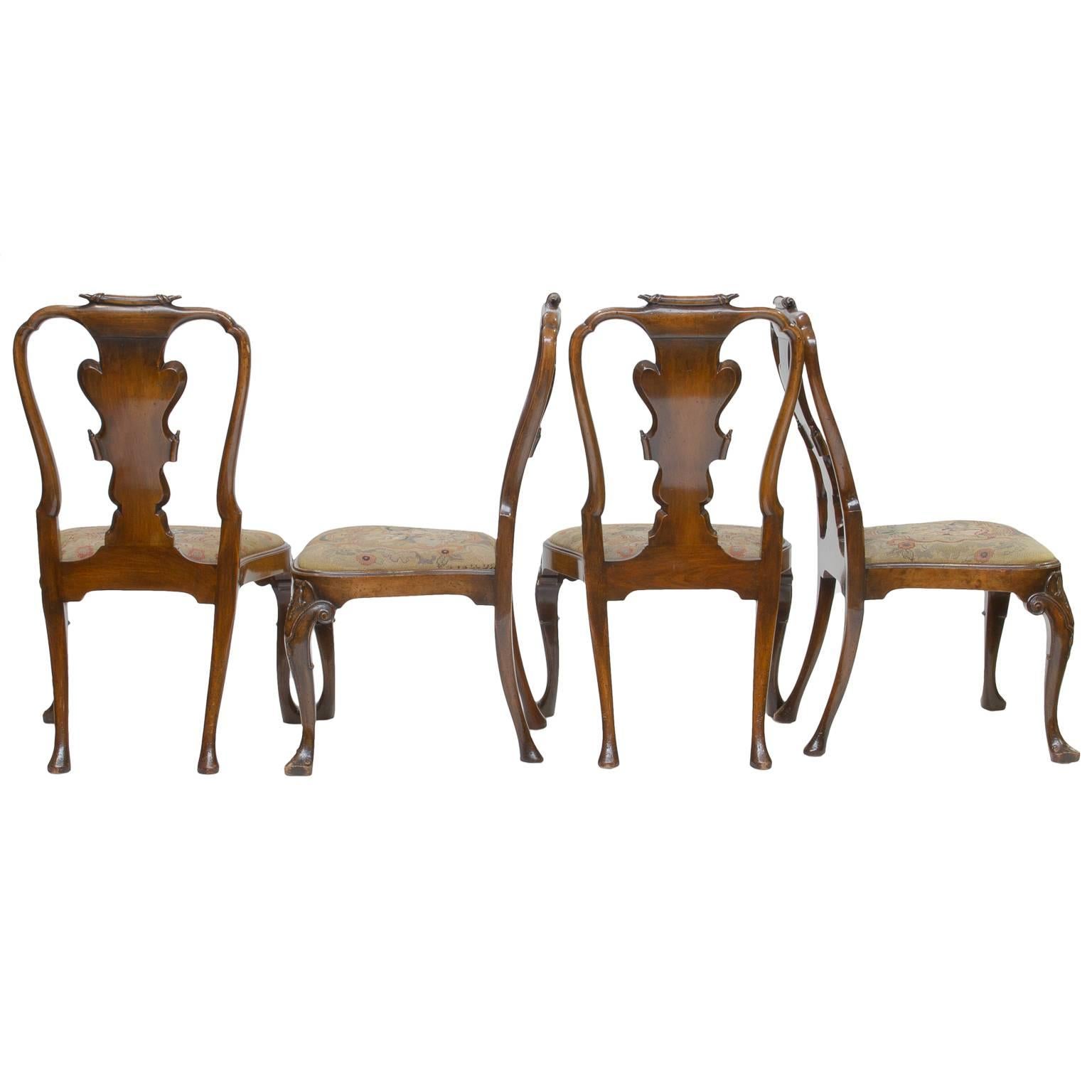 19th Century English Walnut Side Chairs In Excellent Condition In Hixson, TN