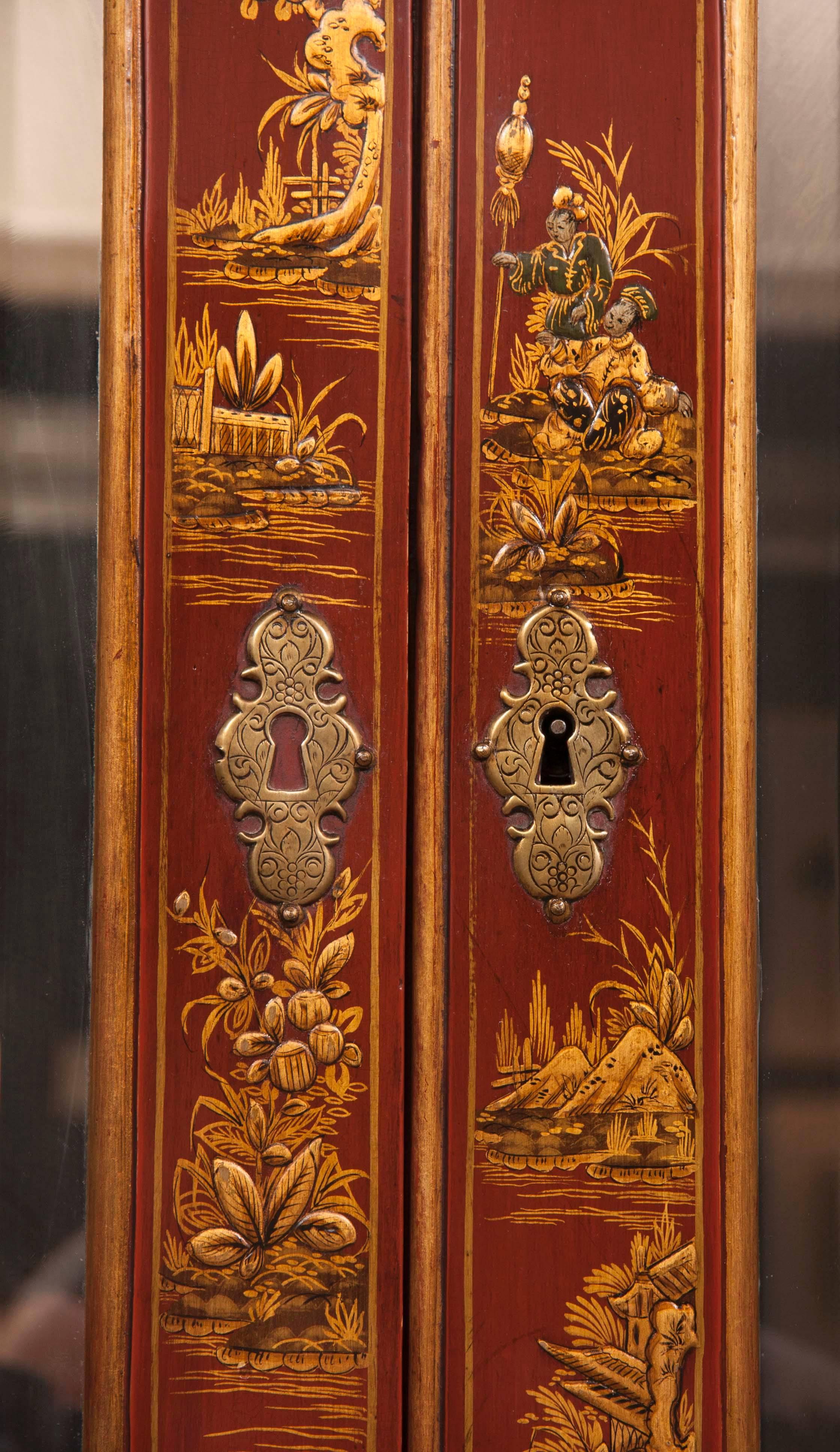 English Scarlet Gilt and Polychrome Japanned Secretary In Good Condition For Sale In Stamford, CT