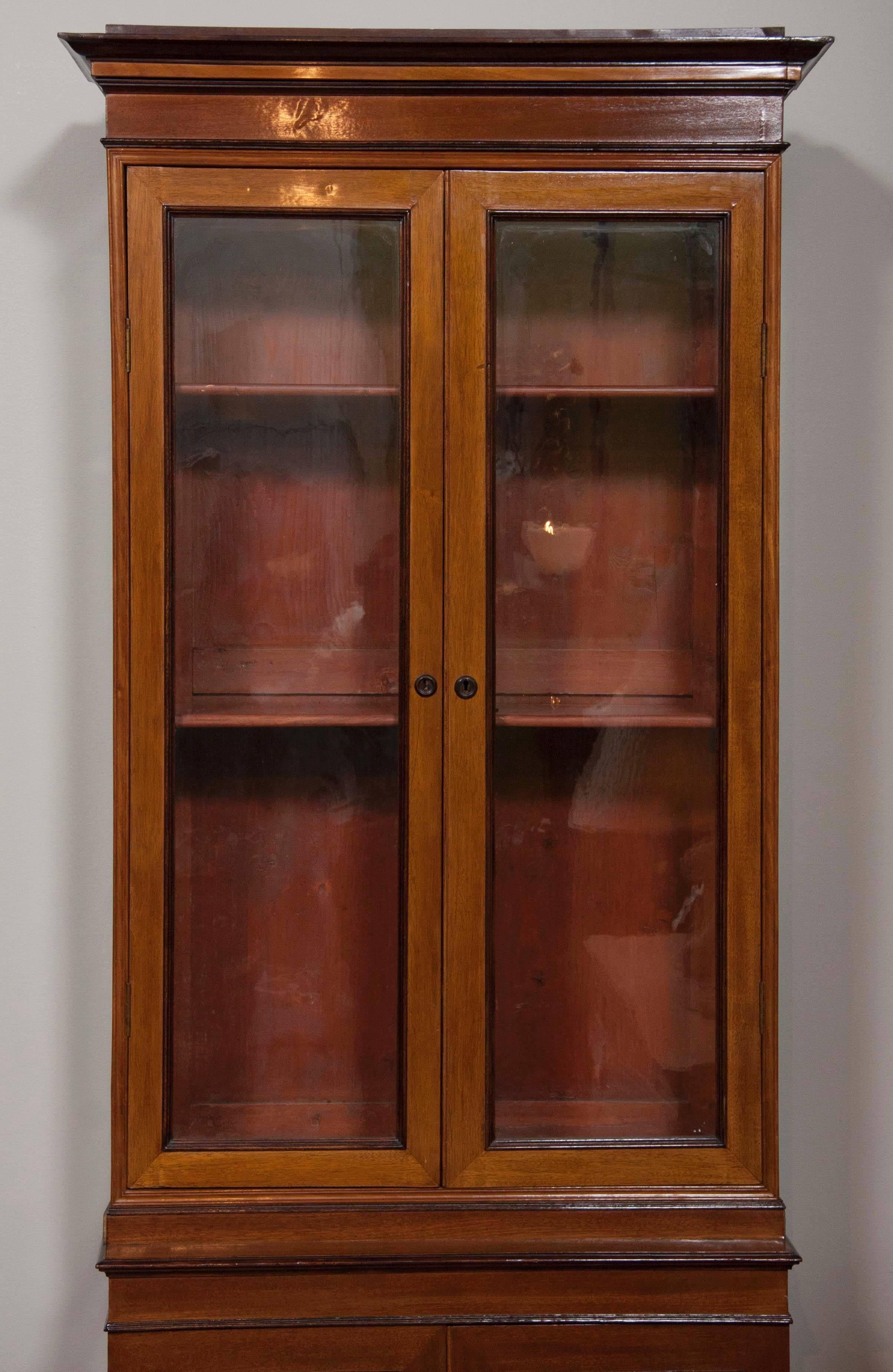 Pair of 19th Century Regency Cabinets In Good Condition In Stamford, CT