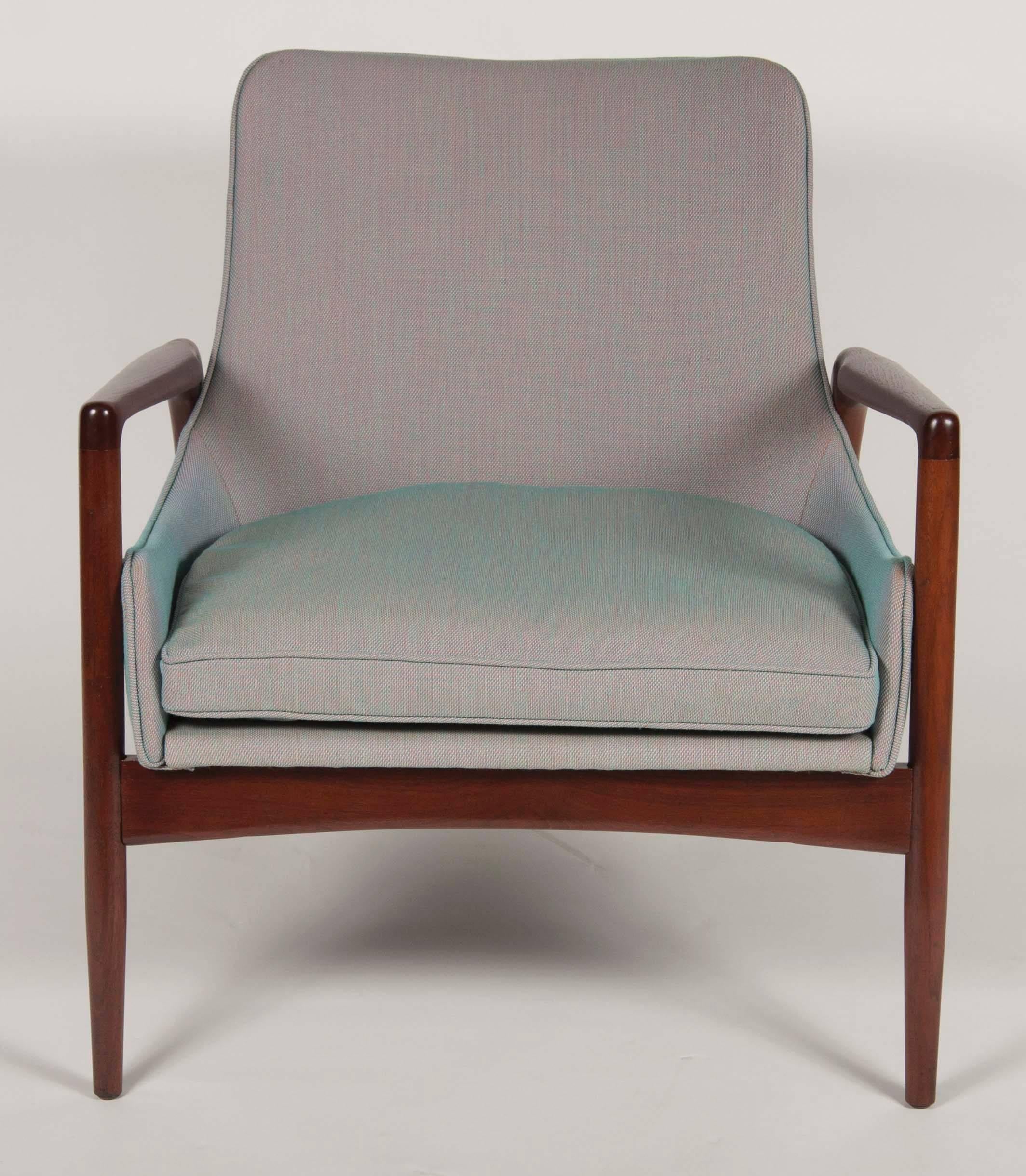 Ib Kofod-Larsen lounge chair.