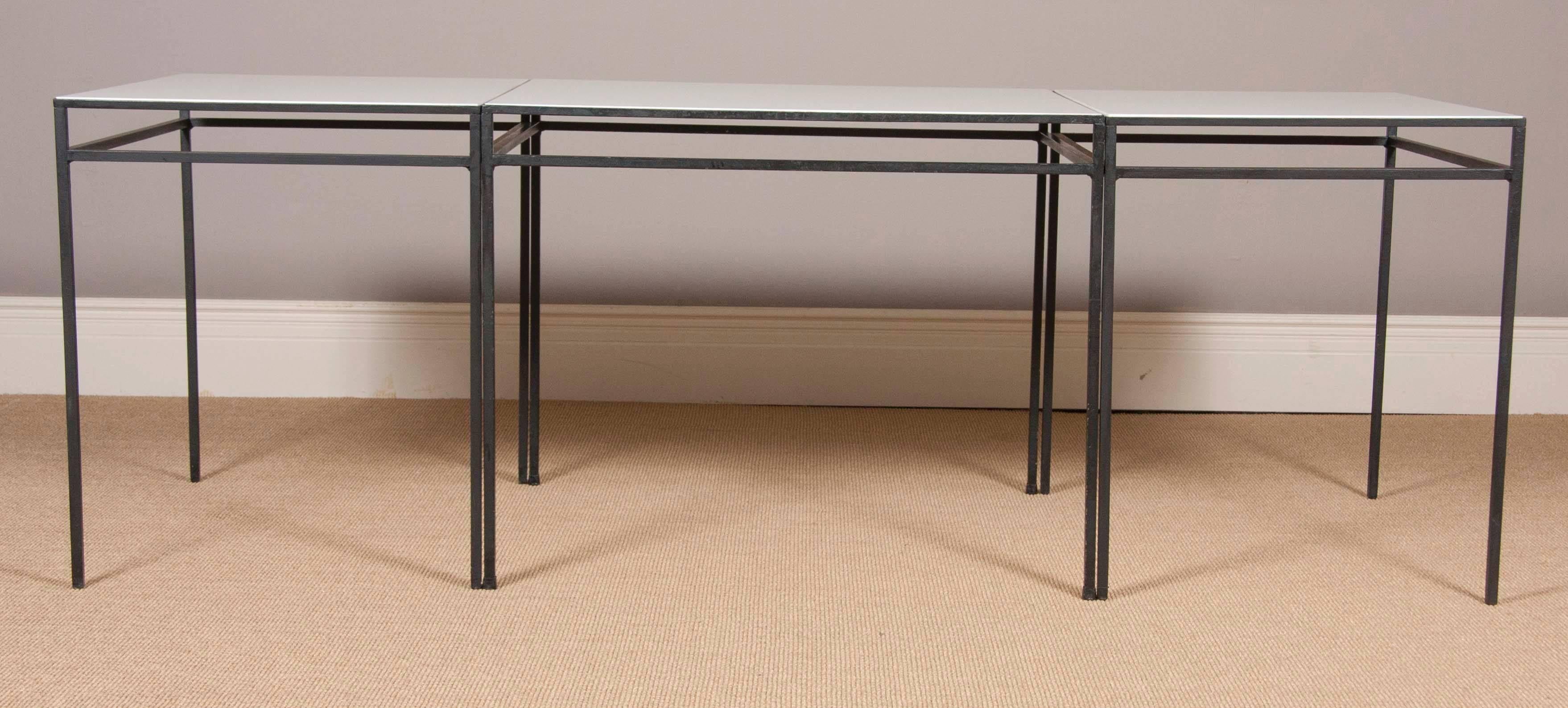 adjoining table