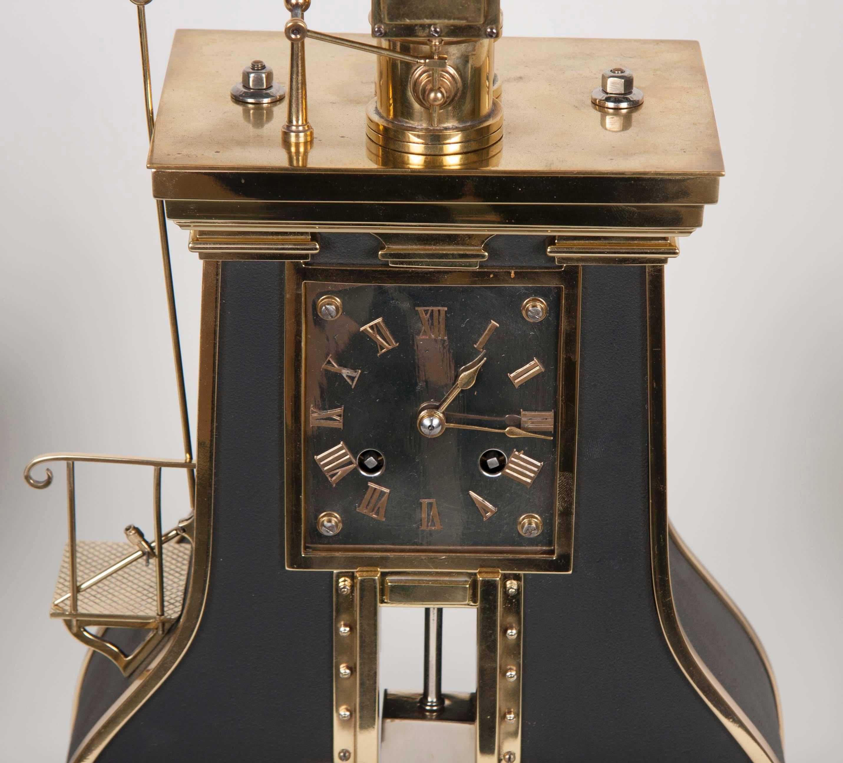 Französische Uhr des 19. Jahrhunderts mit passendem Kandelaber im Angebot 1