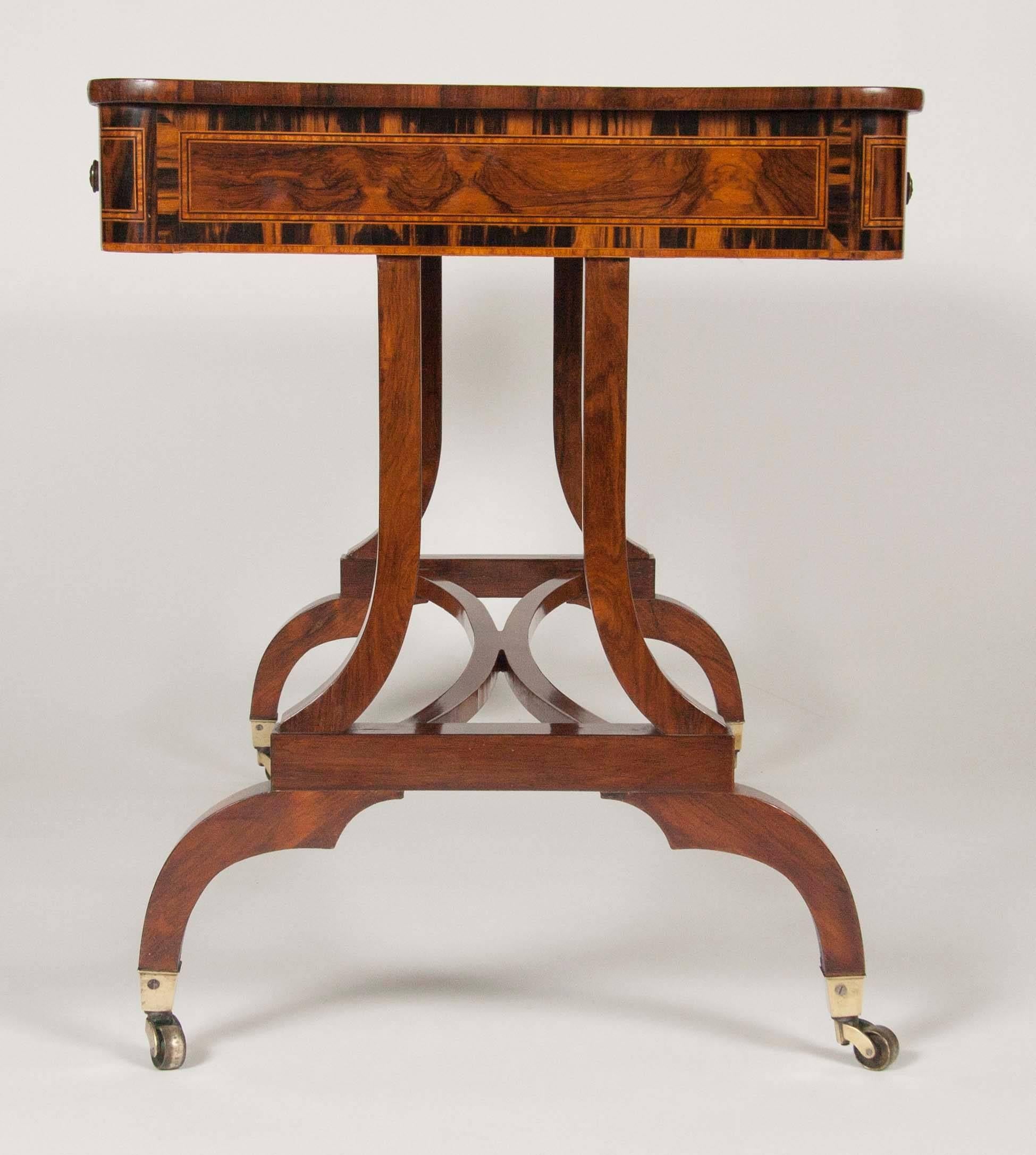Rosewood and Calamander Regency Library Table In Good Condition For Sale In Stamford, CT