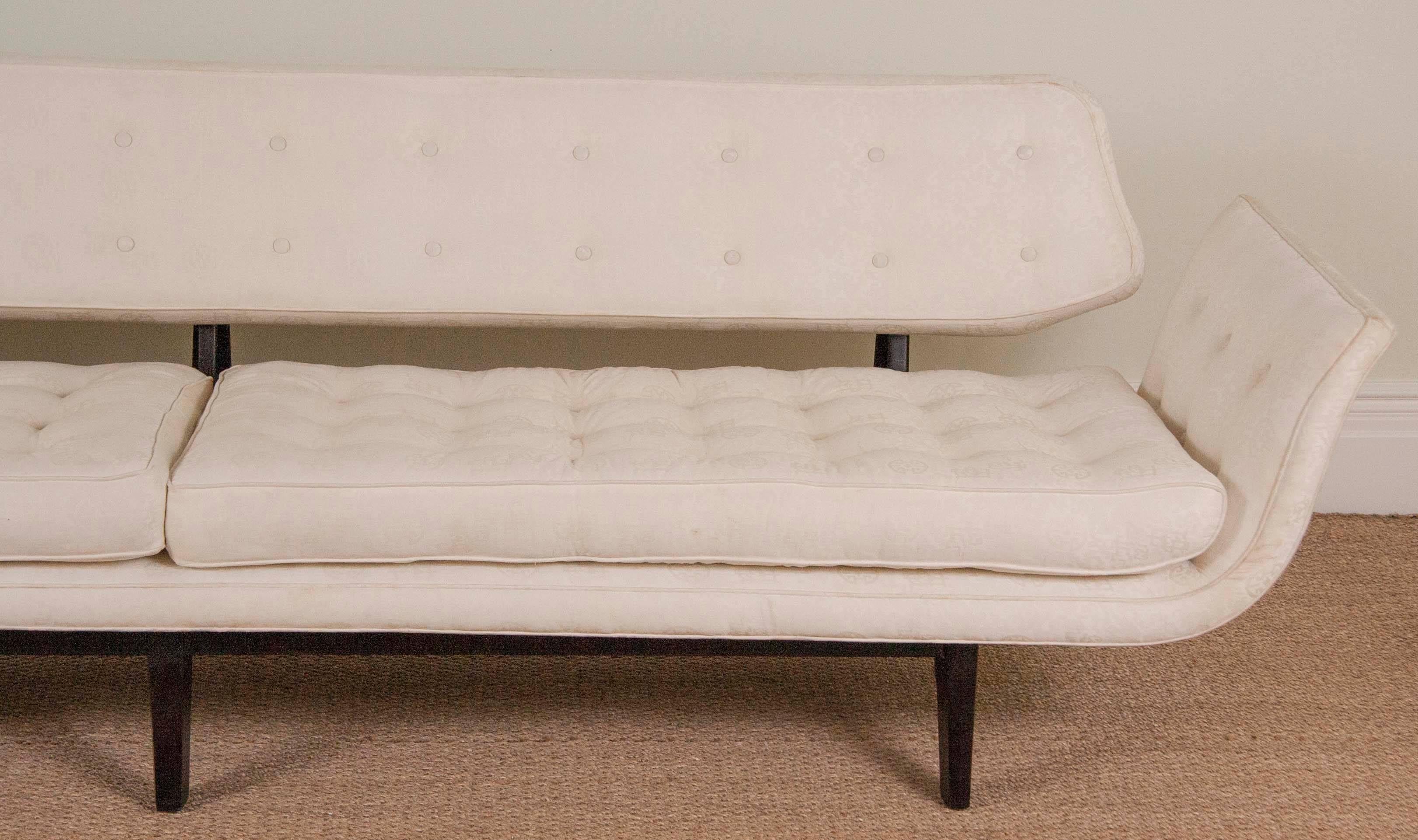 Großes Sofa in limitierter Auflage  