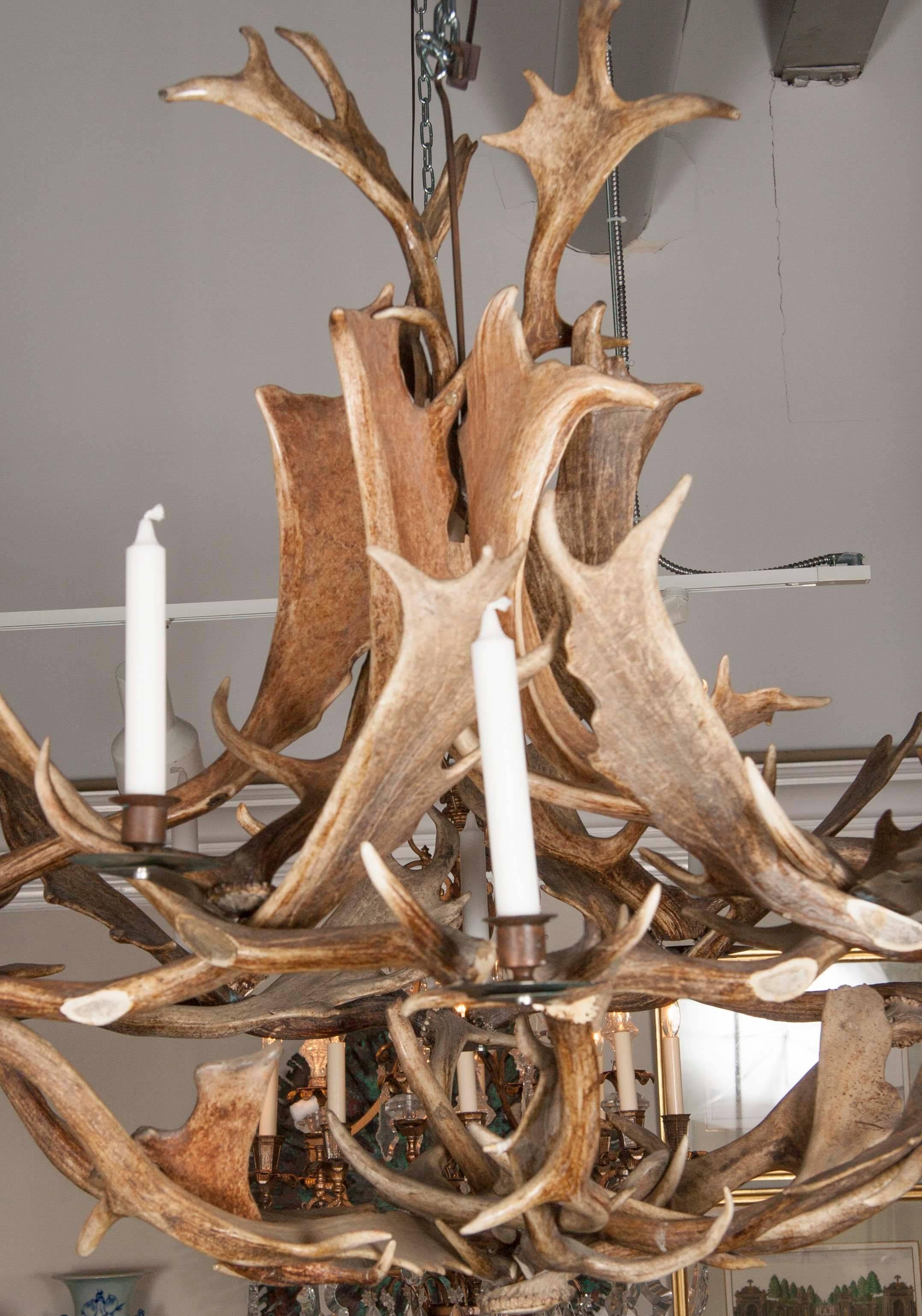 European Fallow Deer Antler Chandelier by Stan Hughes for Guinevere  In Excellent Condition In Stamford, CT