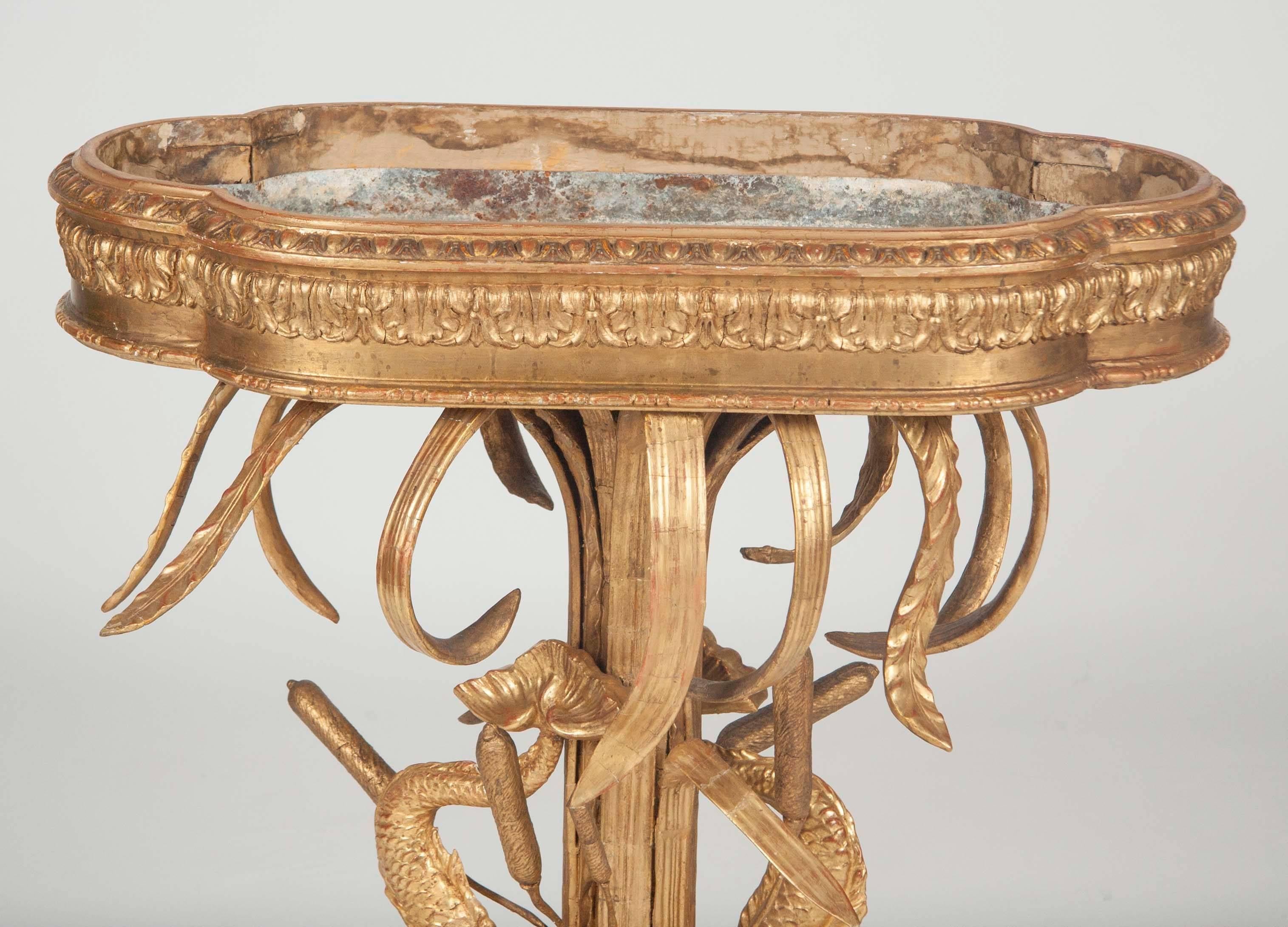 Italian Belle Epoque Gilt Wood Jardiniere with Liner In Good Condition For Sale In Stamford, CT