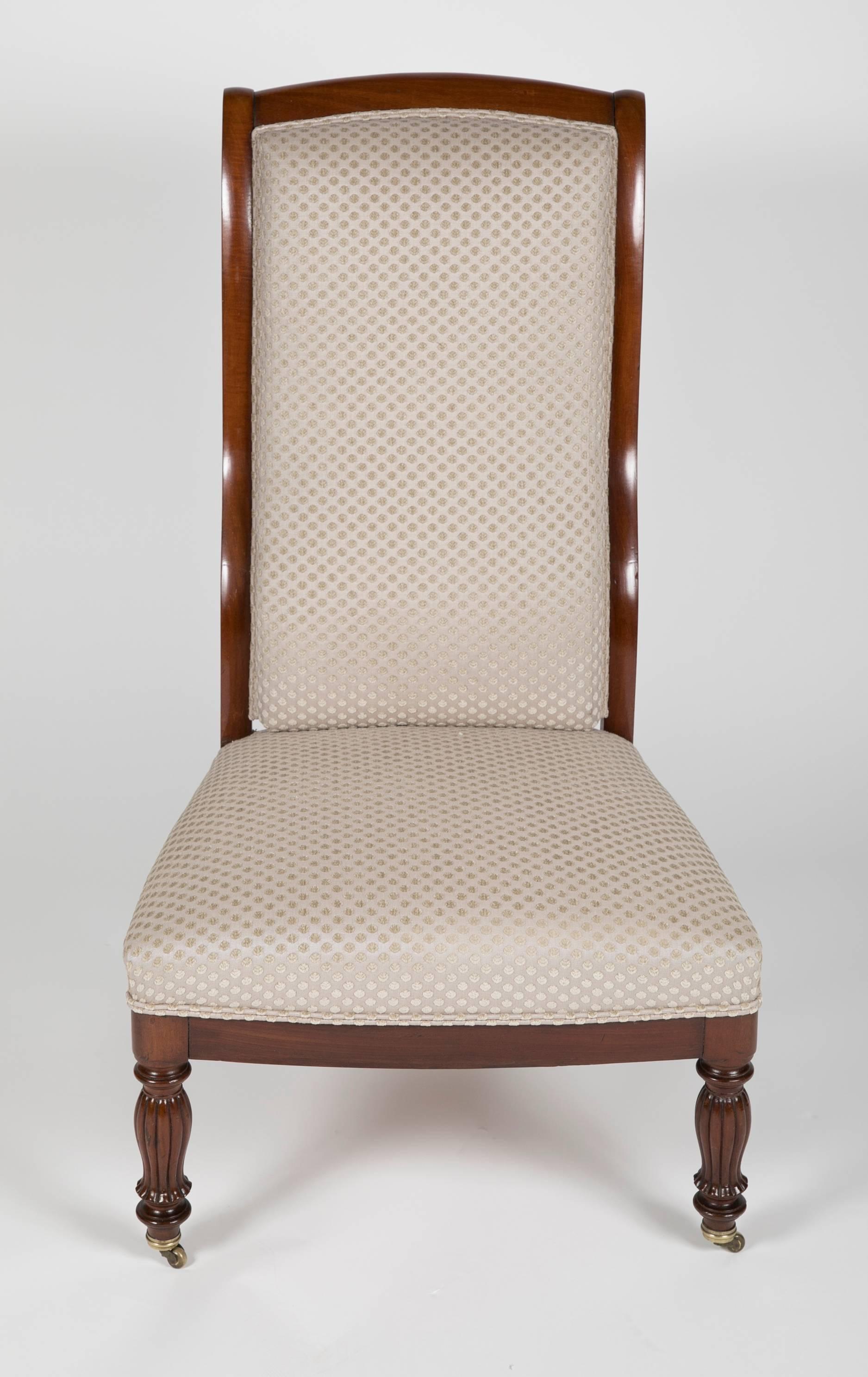 French Matched Pair of Early Louis Philippe Mahogany Chauffeufes/Slipper Chairs For Sale