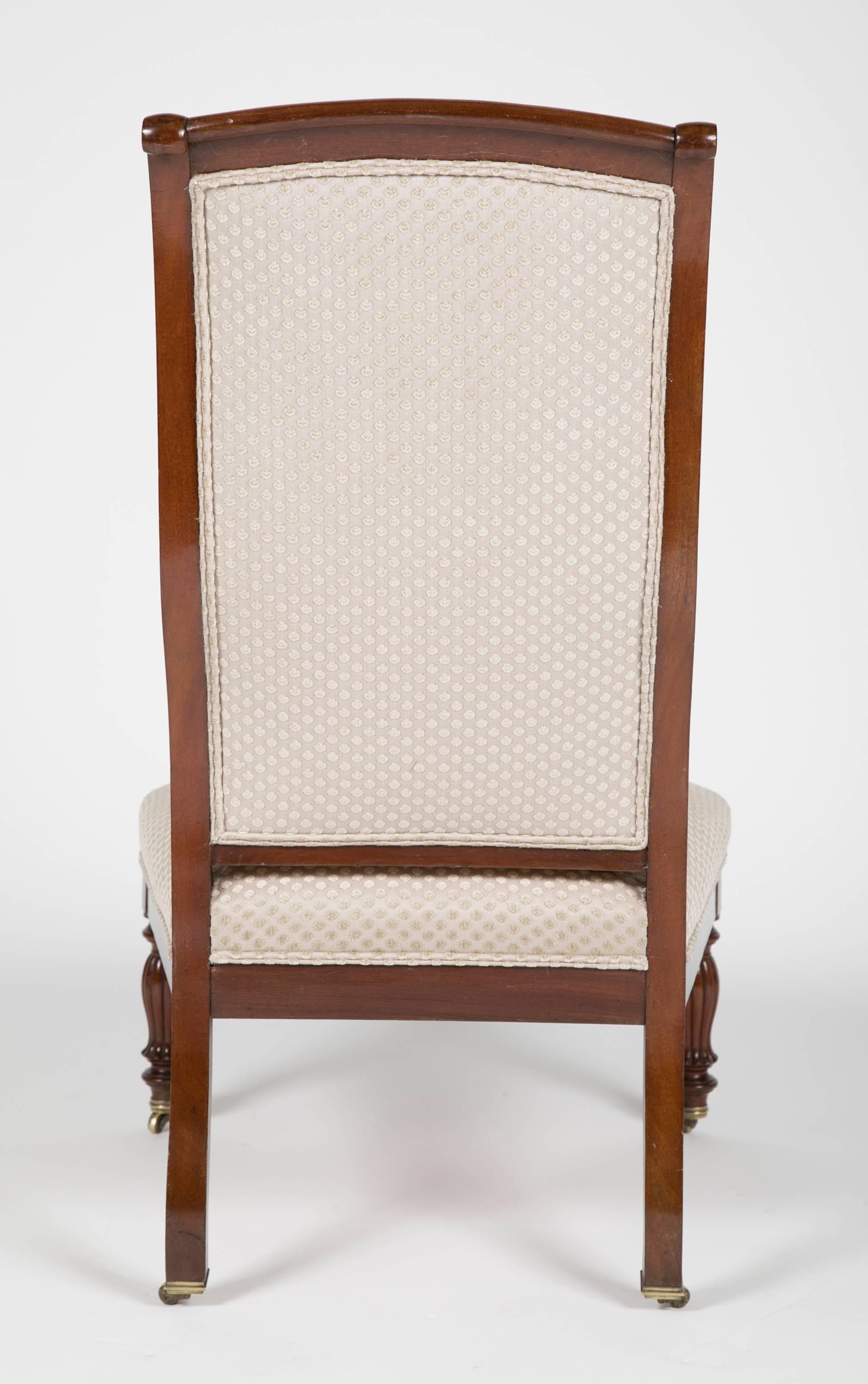 Mid-19th Century Matched Pair of Early Louis Philippe Mahogany Chauffeufes/Slipper Chairs For Sale