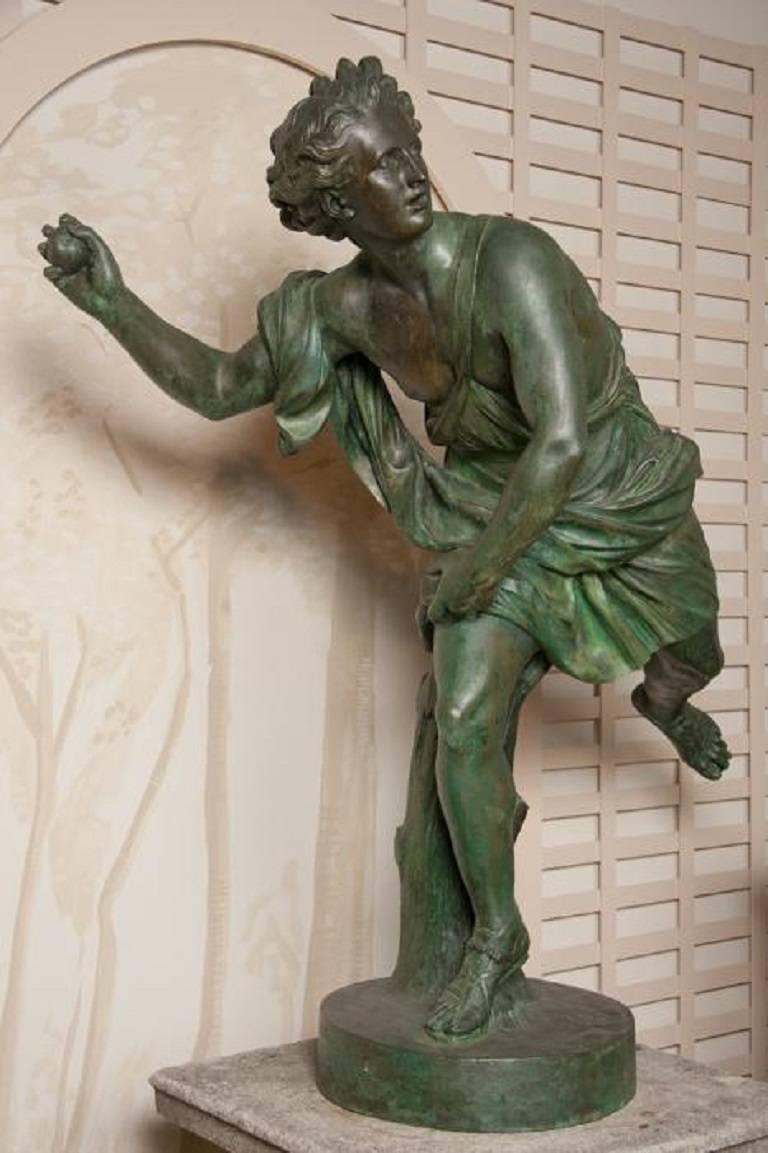 Gran estatua de bronce de Hipómenes Desconocido en venta