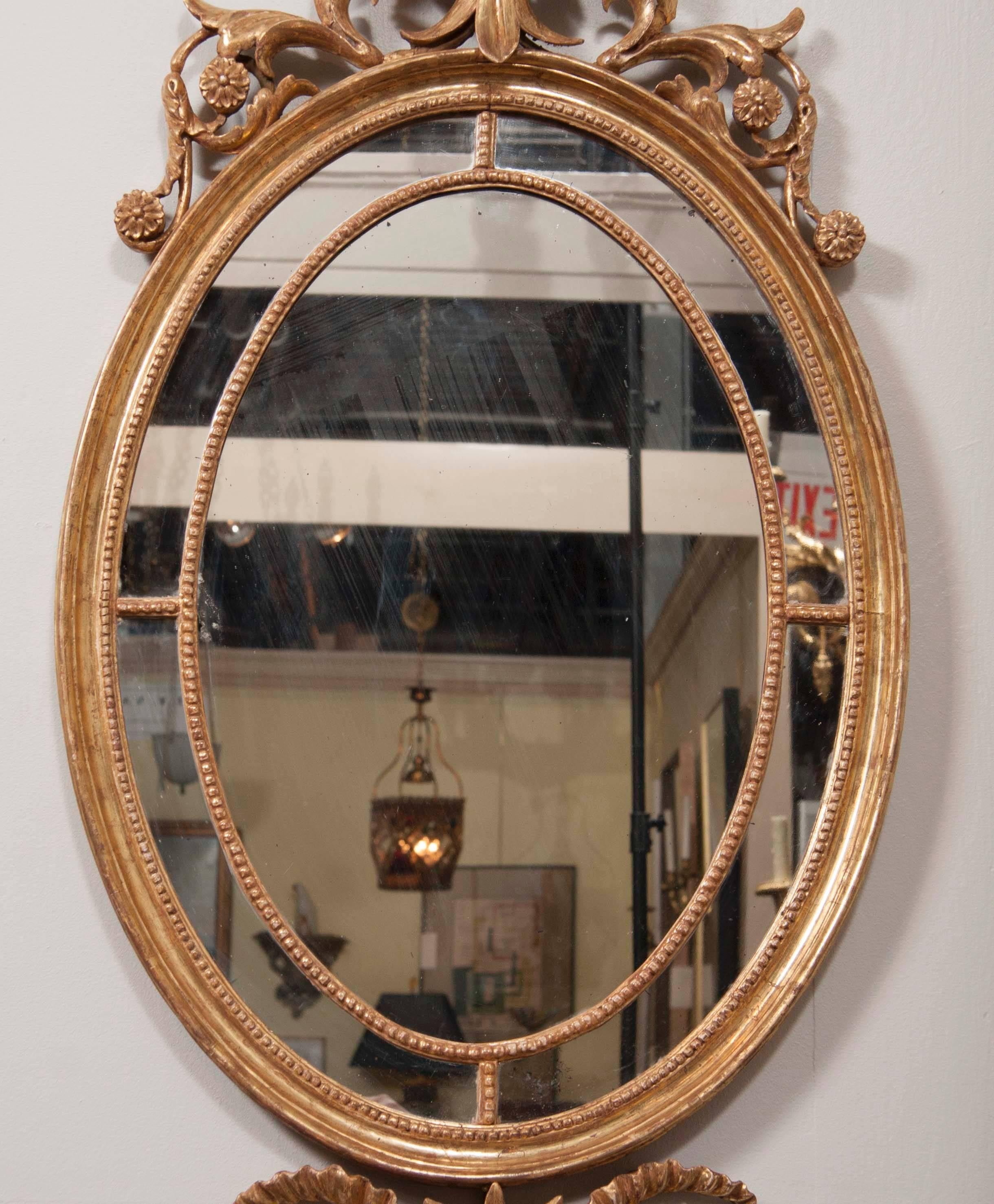 George III Oval Giltwood Mirror In Good Condition In Stamford, CT