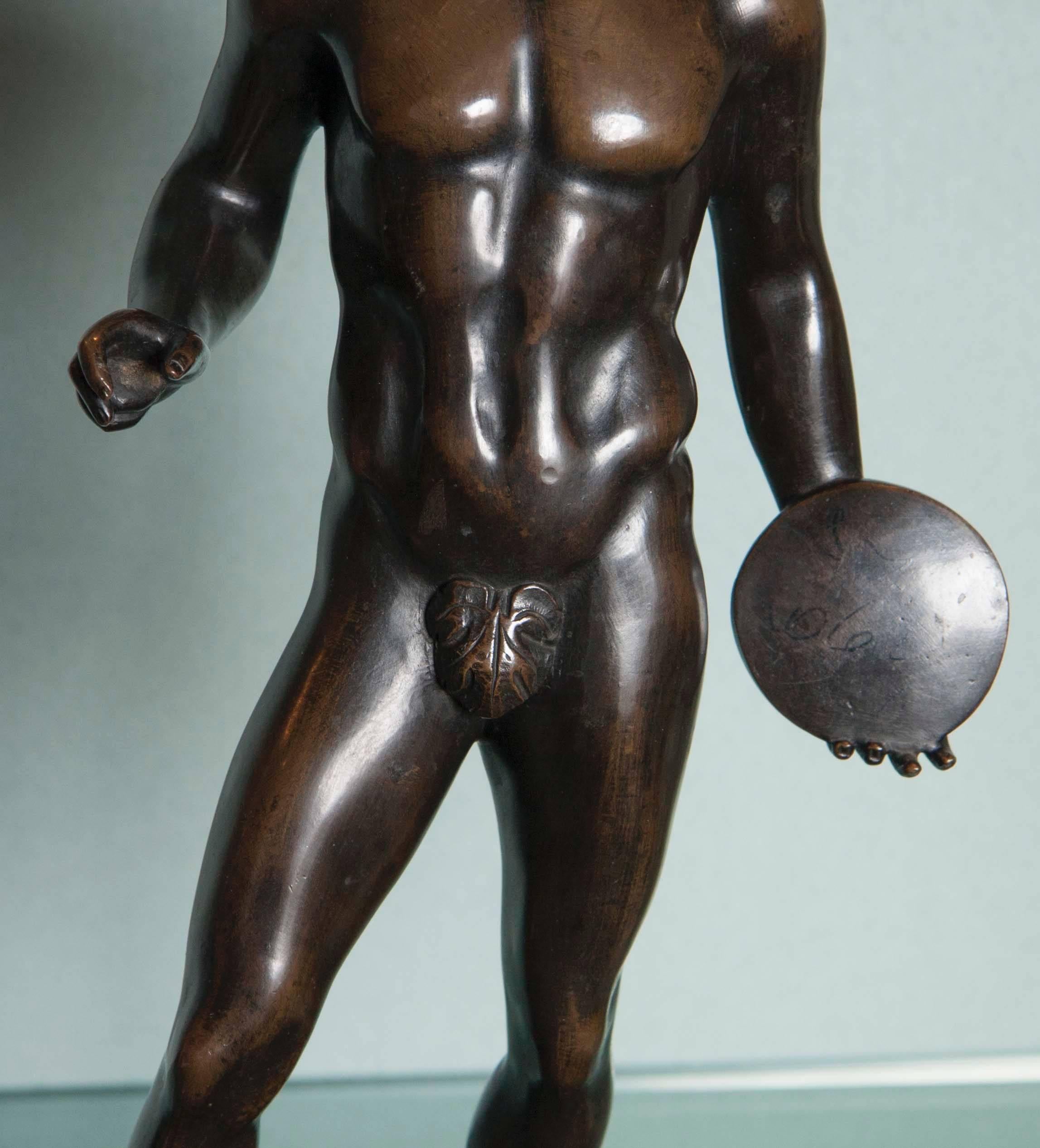 19th Century Grand Tour Patinated Bronze Sculpture of a Discus Thrower