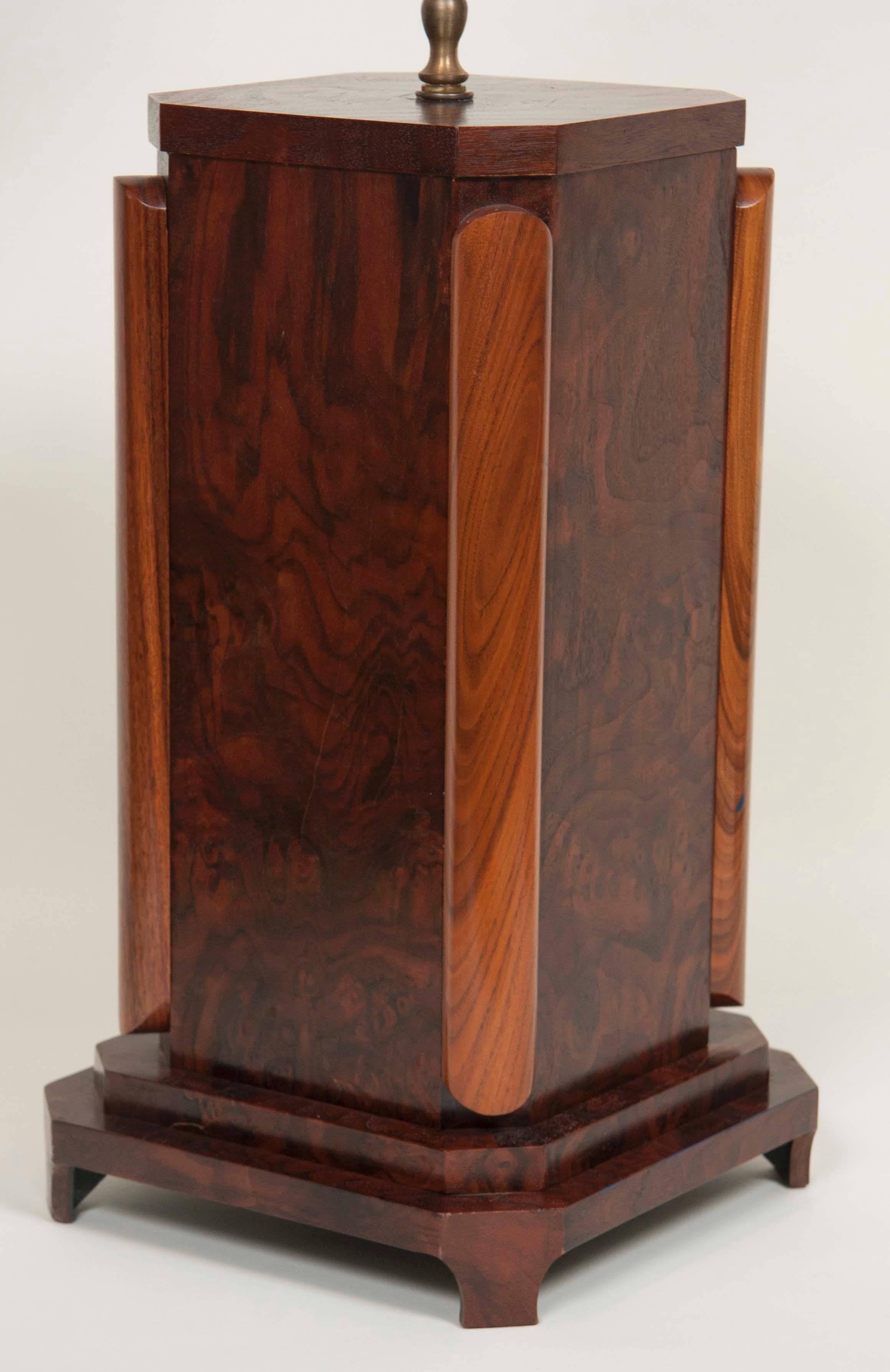 Large Craftsman Burled Mahogany Table Lamp For Sale 4