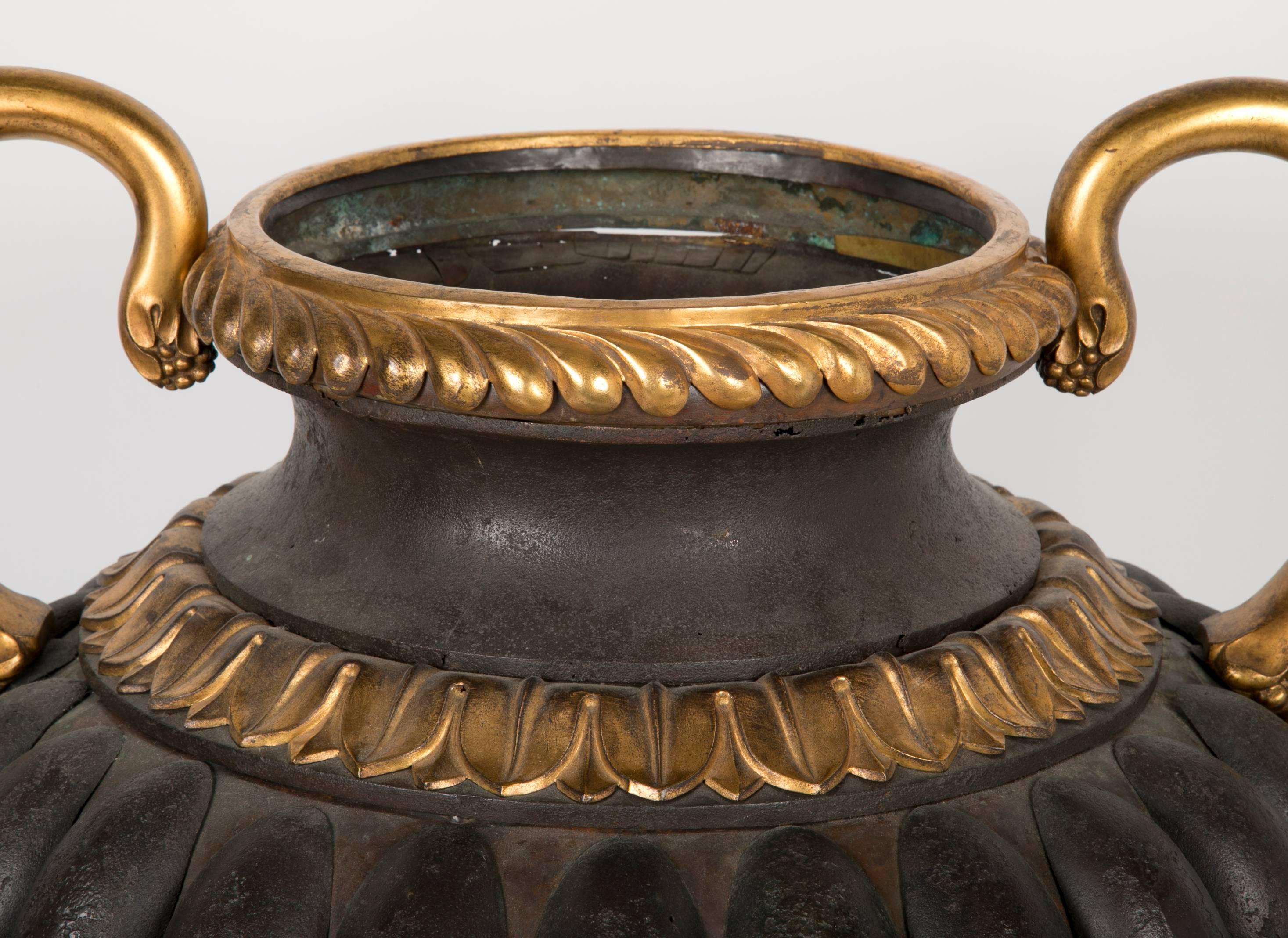 Early 20th Century Italian Tole Urn With Parcel Gilt Bronze and Copper Mounts