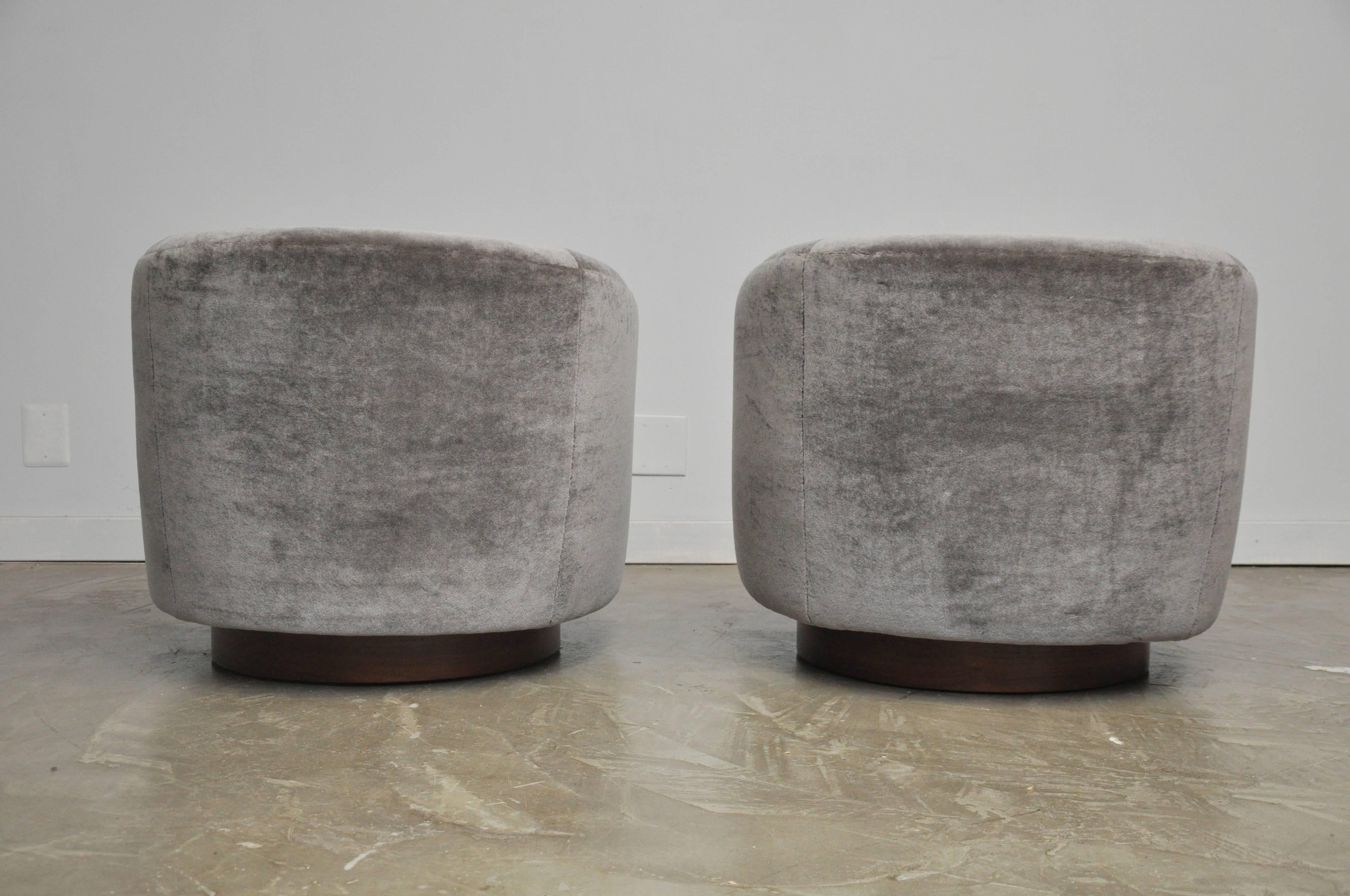 Mid-Century Modern Milo Baughman Swivel Chairs on Walnut Bases in Ultra Plush Mohair