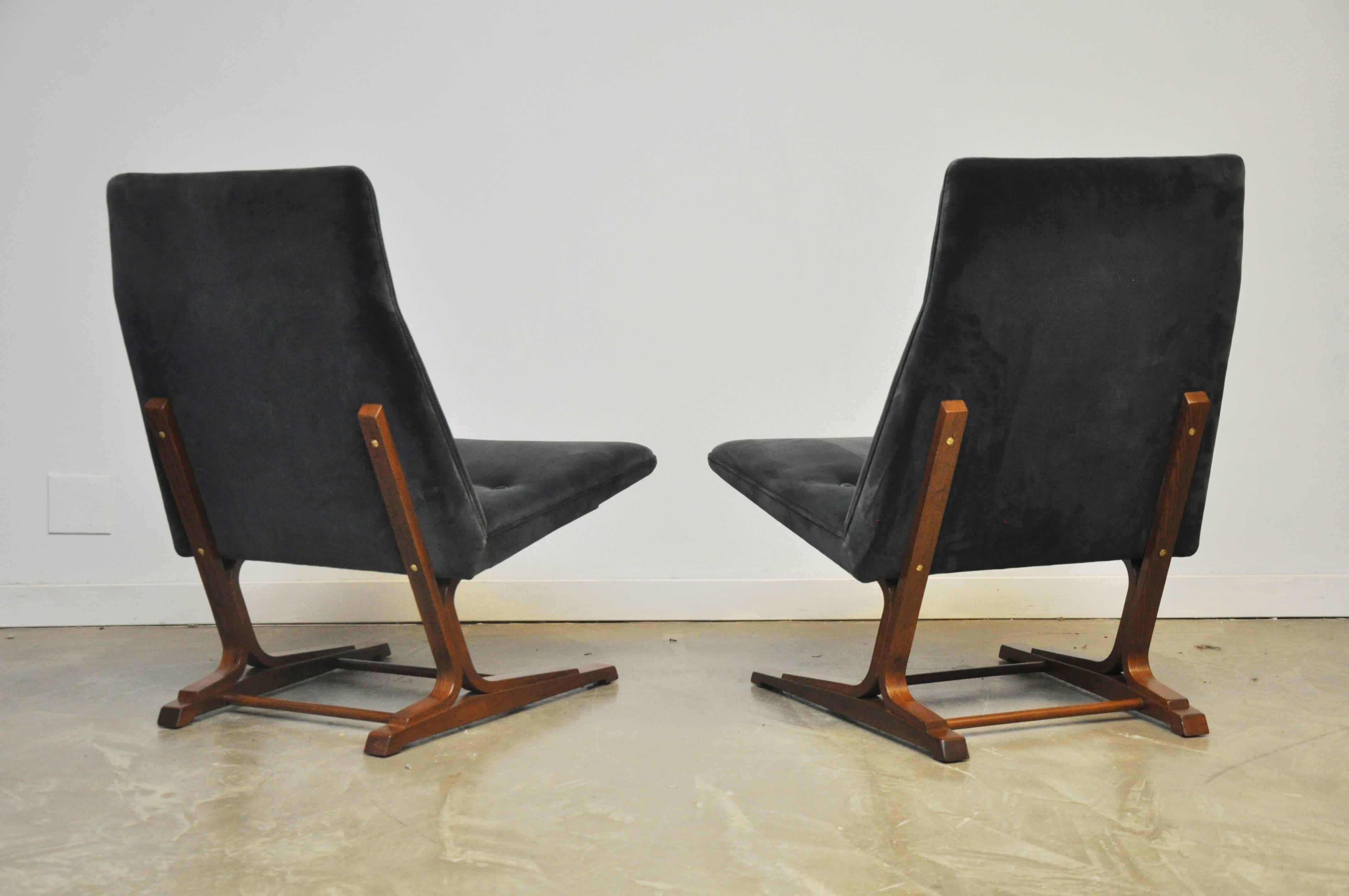 Mid-Century Modern Rare Dunbar Cantilever Lounge Chairs by Roger Sprunger, Model 480
