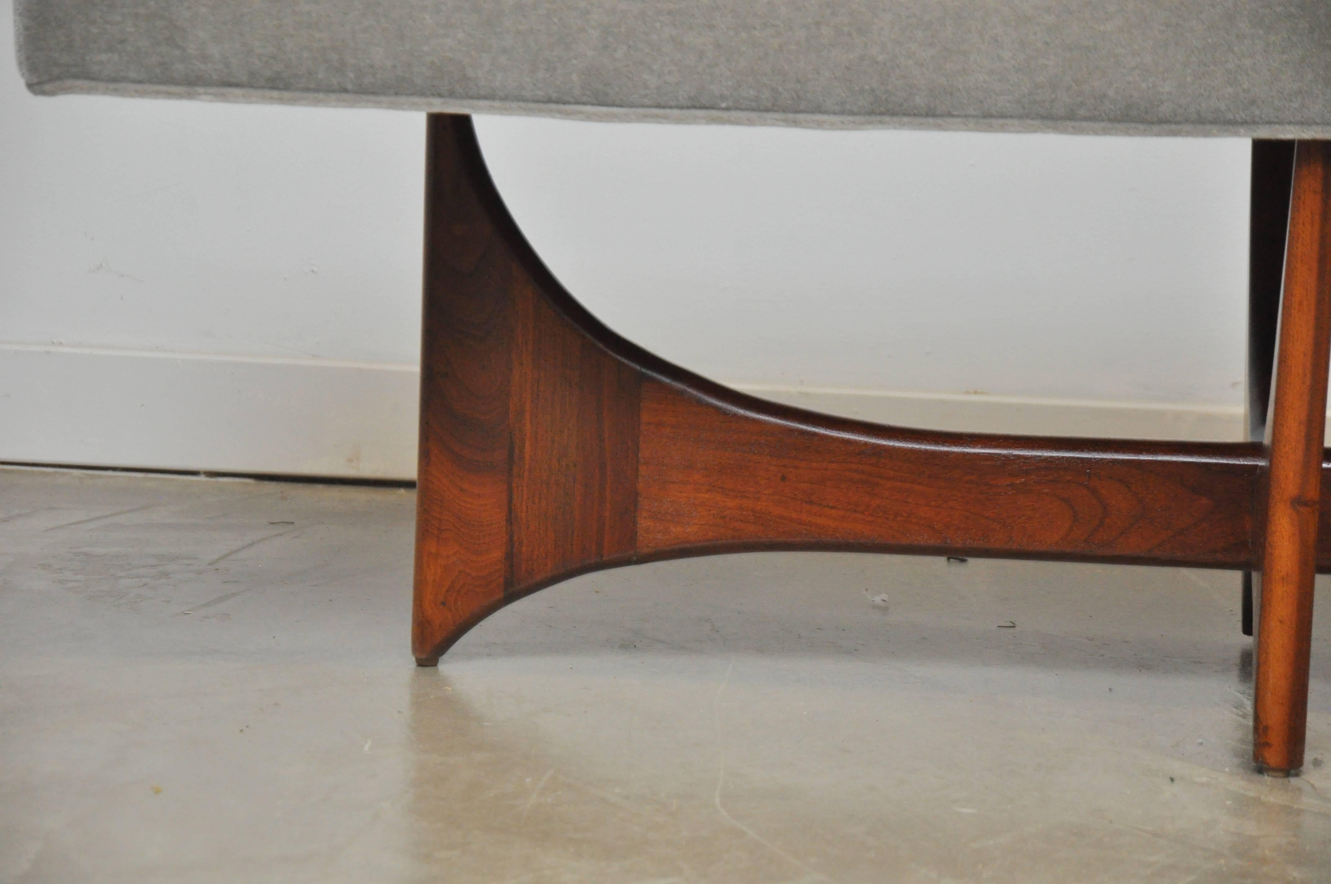 Sculptural Walnut Bench in Grey Mohair In Excellent Condition In Chicago, IL