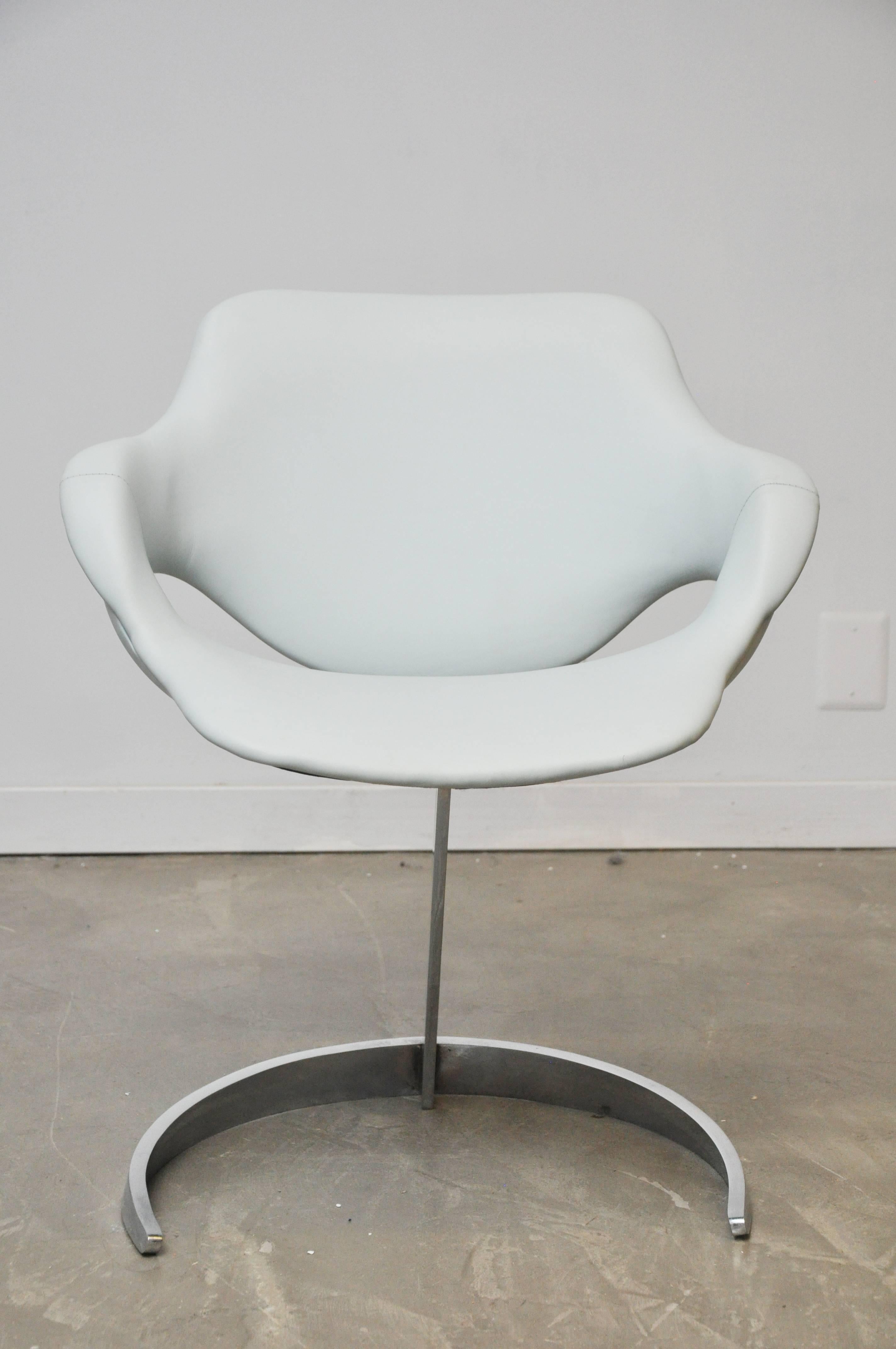 French modern chair, designed by Boris Tabakoff for Mobilier Modulaire Moderne. Reupholstered in soft blue leather.