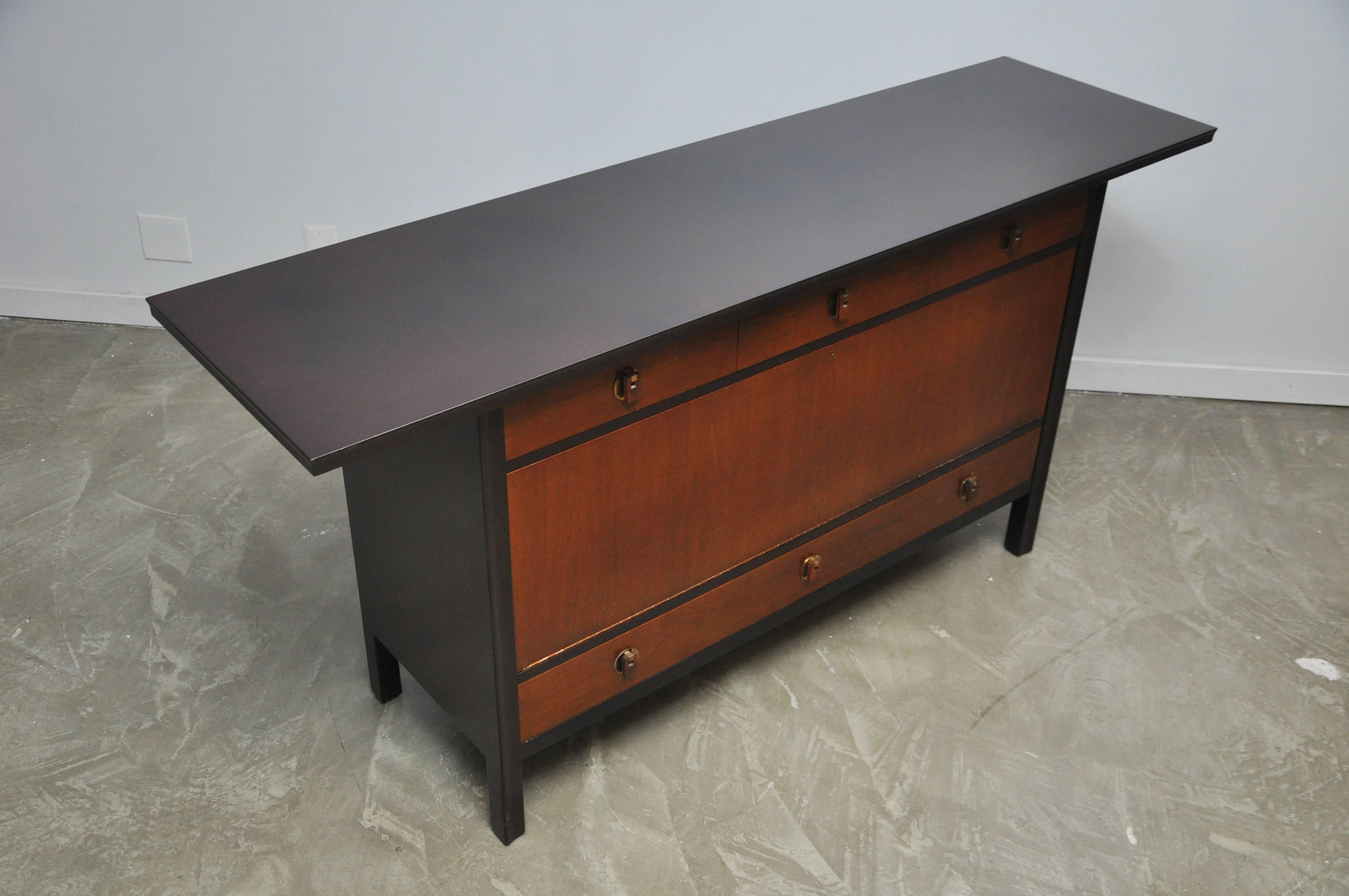 Dunbar Sideboard by Edward Wormley with Brass and Rosewood Pulls In Excellent Condition In Chicago, IL