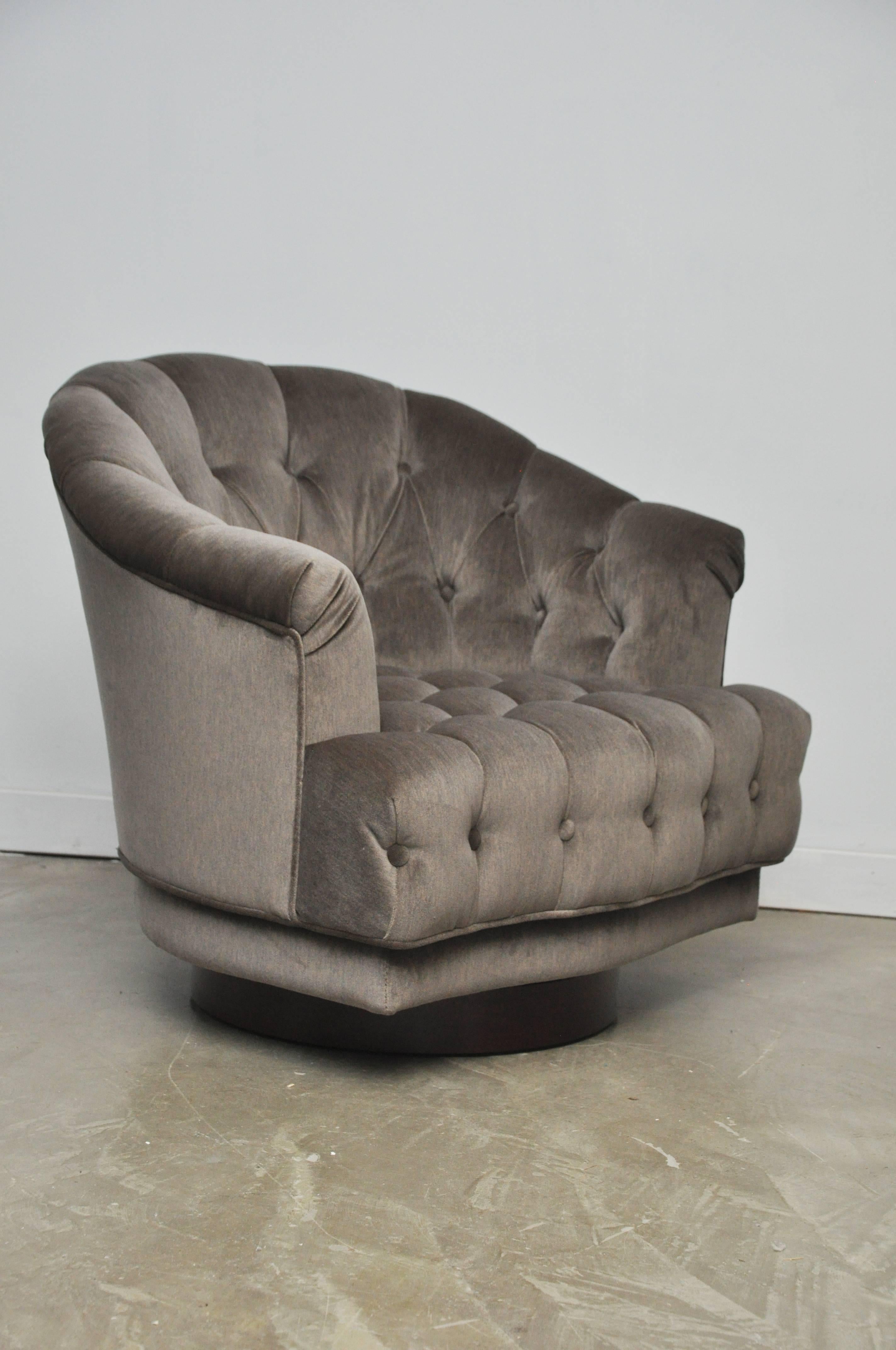 Mid-Century Modern Dunbar Tufted Swivel Lounge Chairs, Edward Wormley