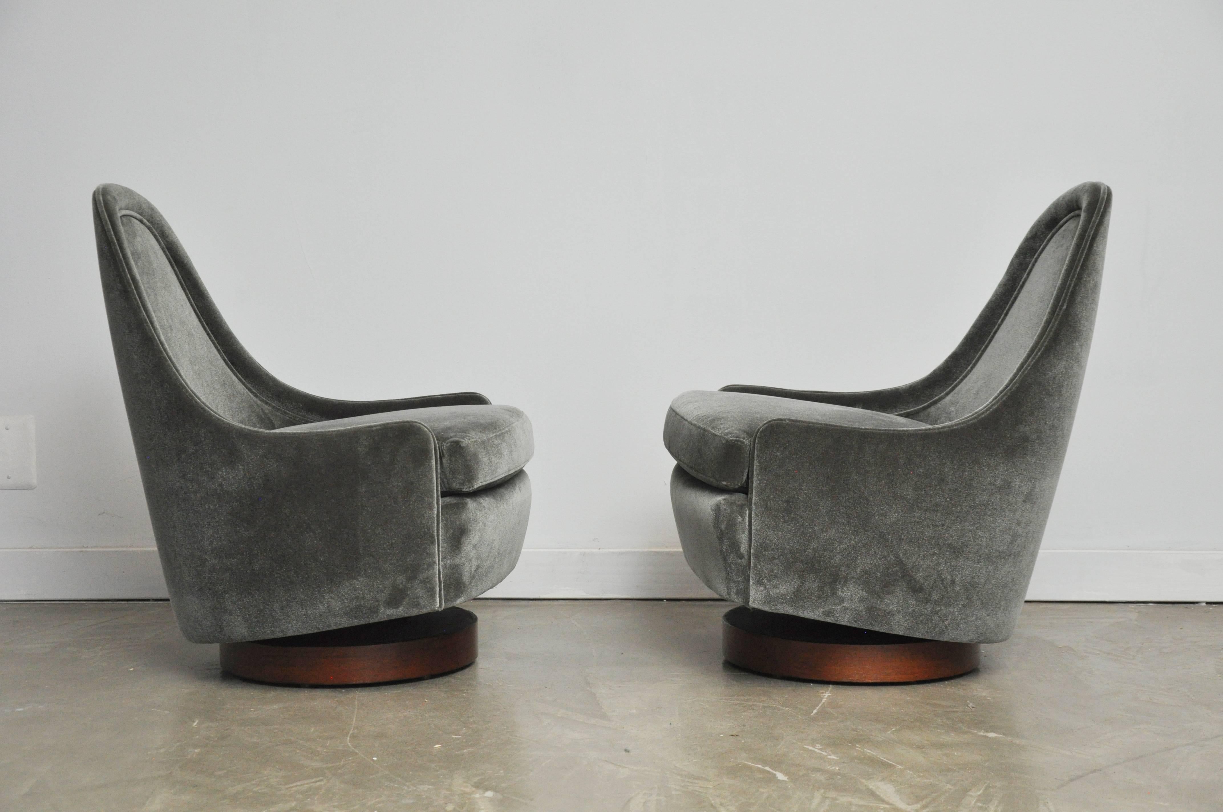 American Milo Baughman Tear Drop Swivel Lounge Chairs
