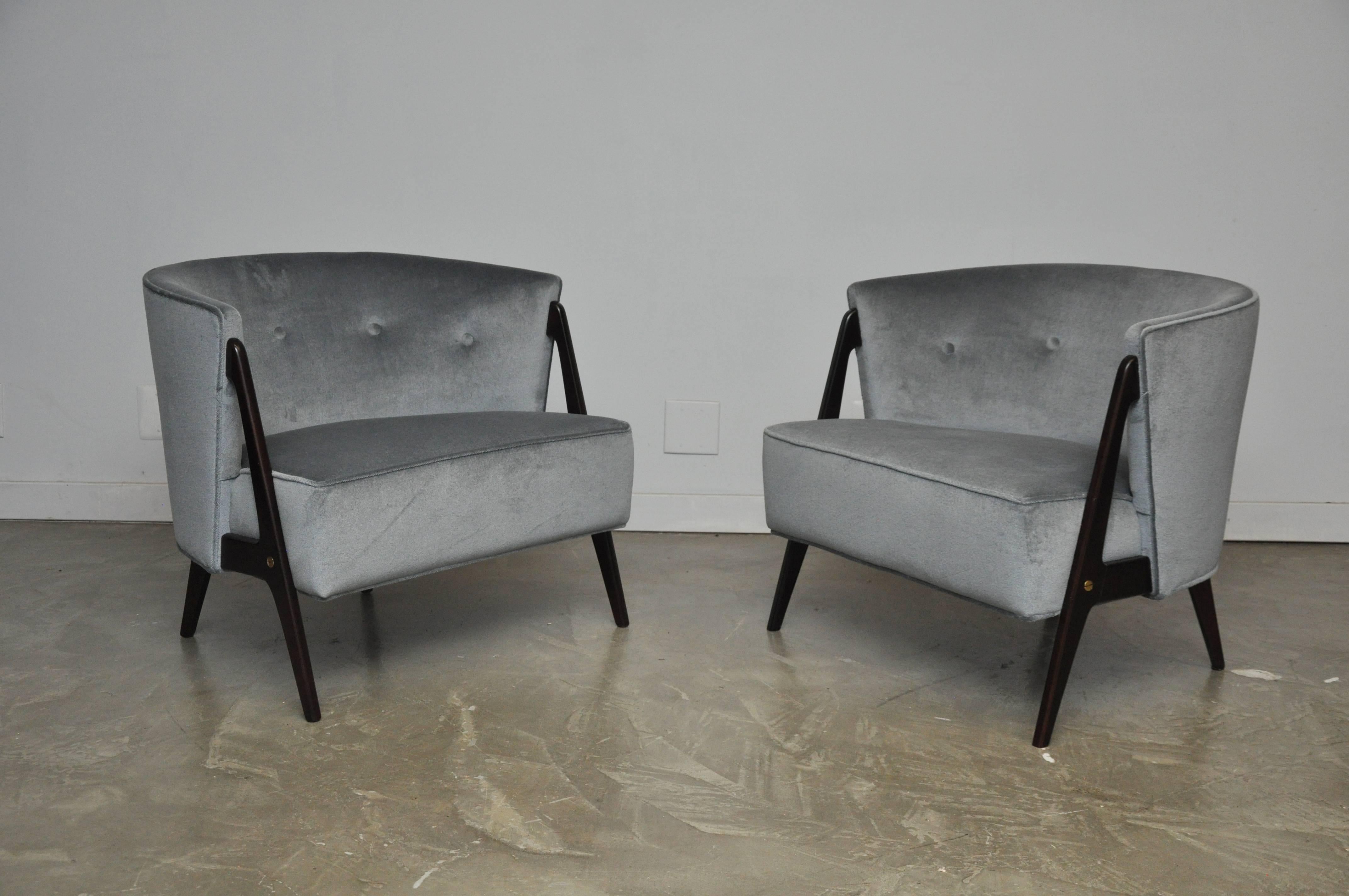 Mid-Century Modern Karpen Splayed Leg Lounge Chairs