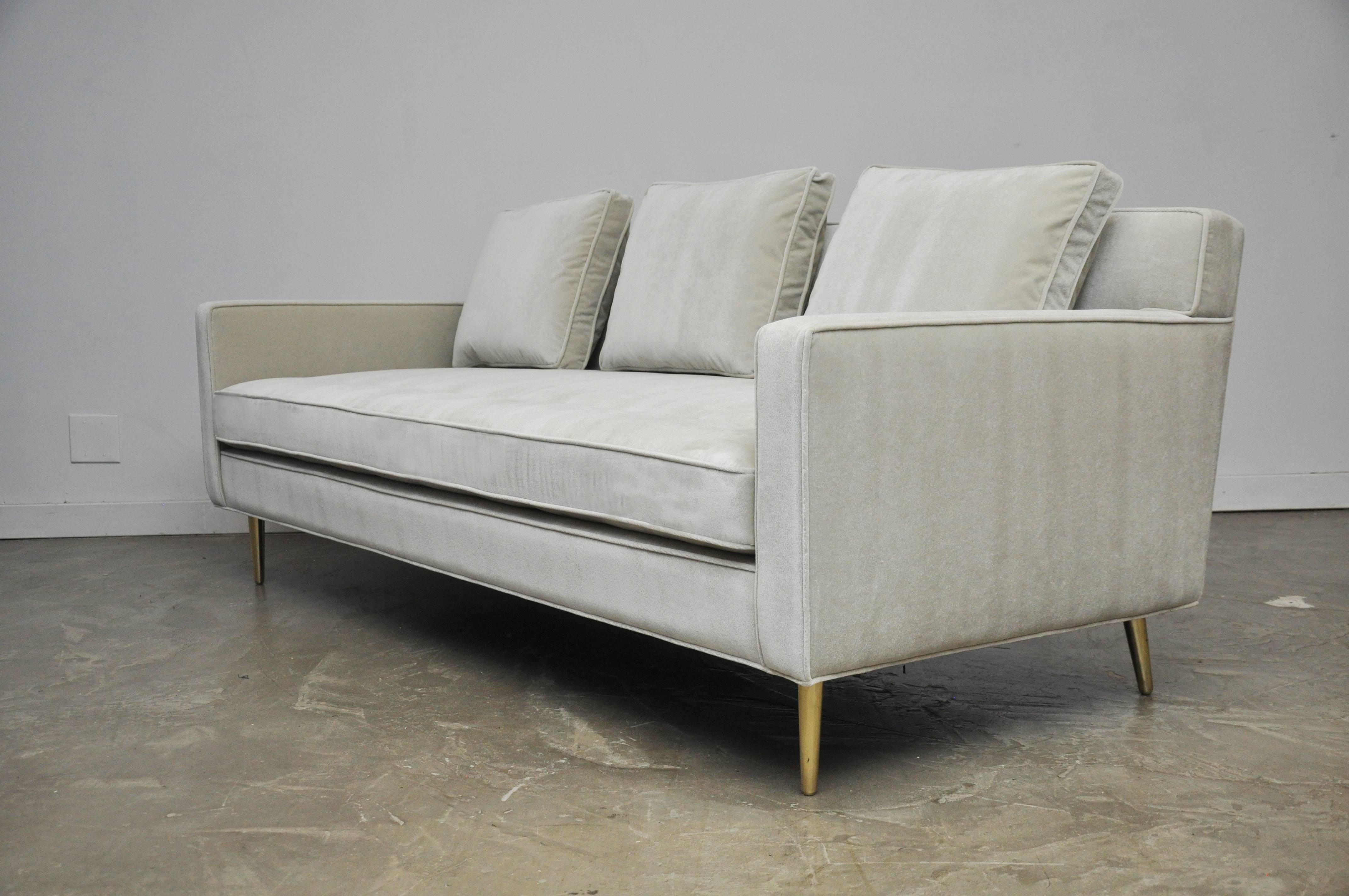 Dunbar Sofa by Edward Wormley on Brass Legs In Good Condition For Sale In Chicago, IL