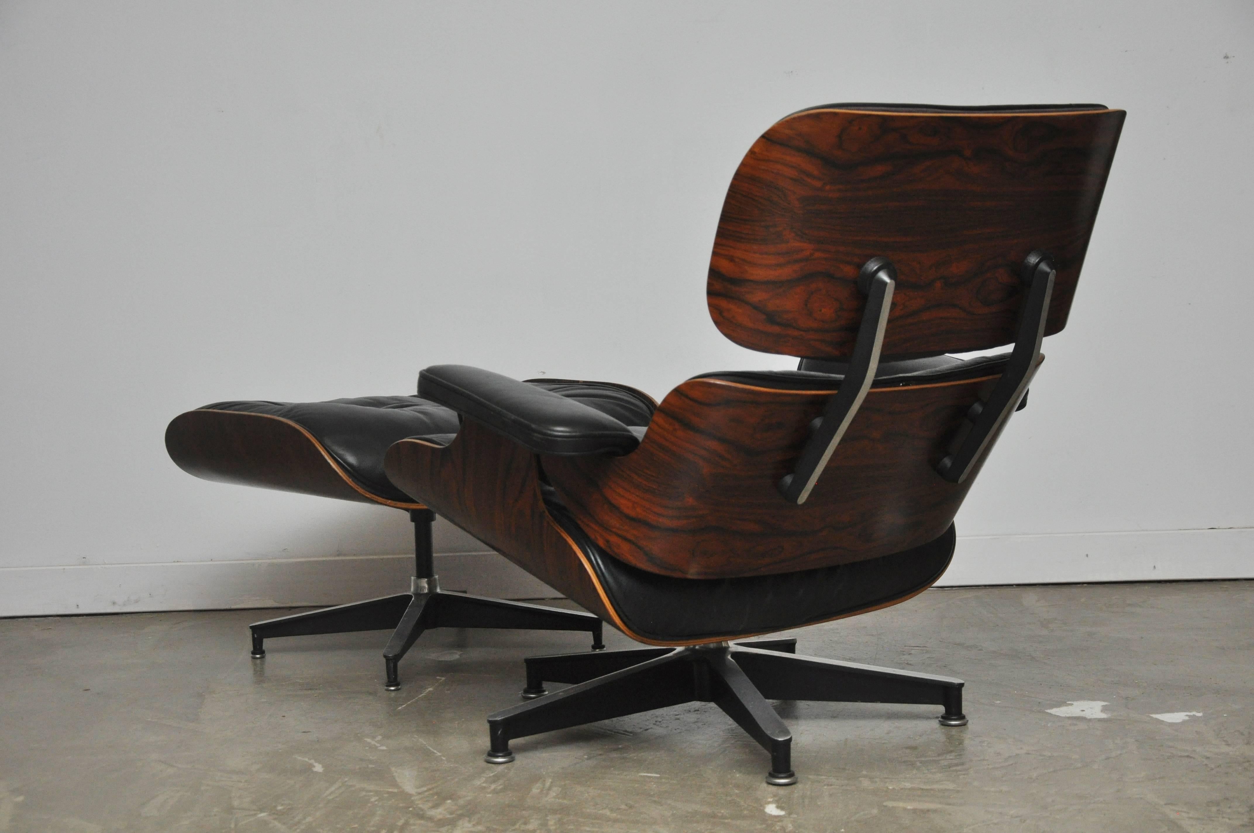 Leather Early Rosewood Charles Eames Lounge Chair for Herman Miller